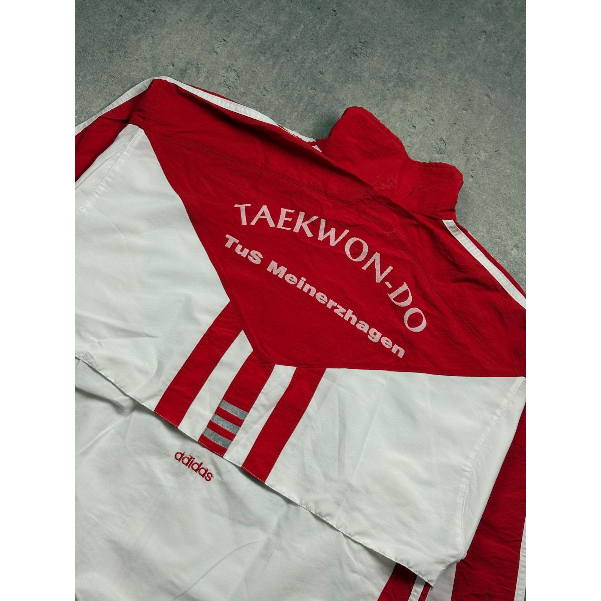Adidas Adidas Red & White Vintage Taekwondo Jacket With Bold Stripe Size US L / EU 52-54 / 3 - 6 Thumbnail