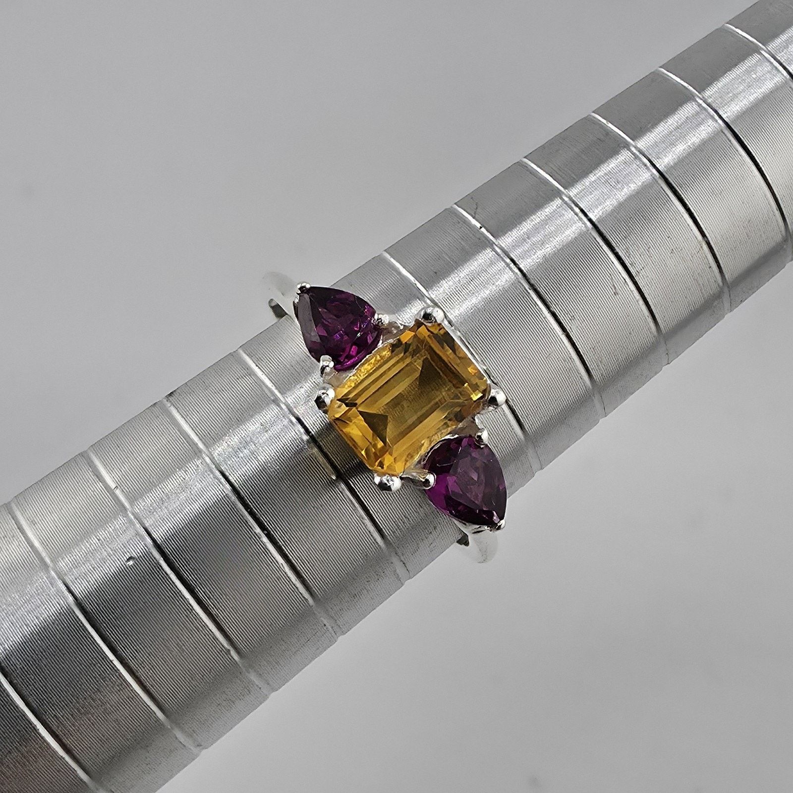 Other Sterling Silver Citrine Ring Yellow Purple Three Stone 7 Size ONE SIZE - 2 Thumbnail