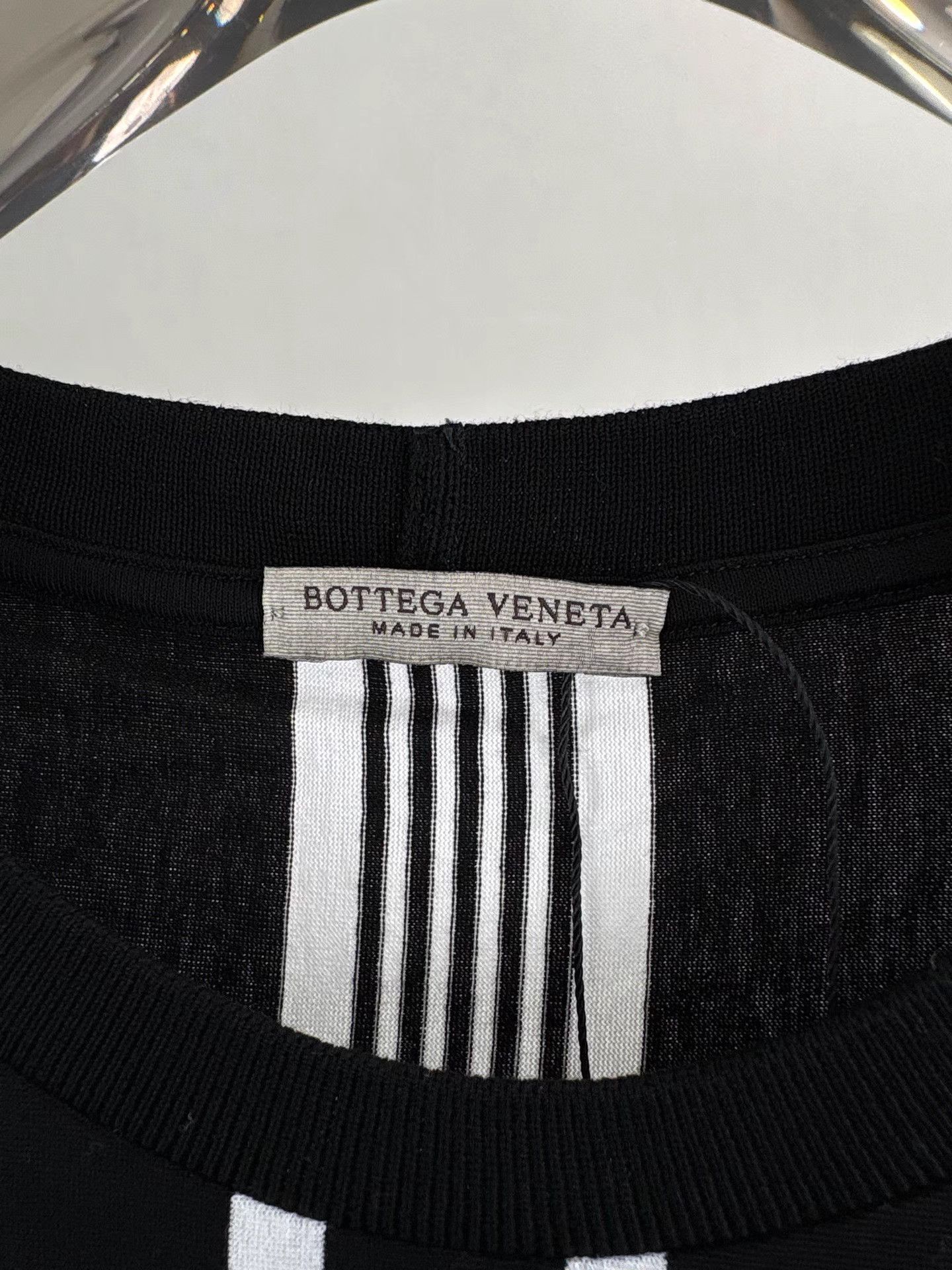 Bottega Veneta BV Black and White Striped Short Sleeve K1 Size US L / EU 52-54 / 3 - 3 Thumbnail