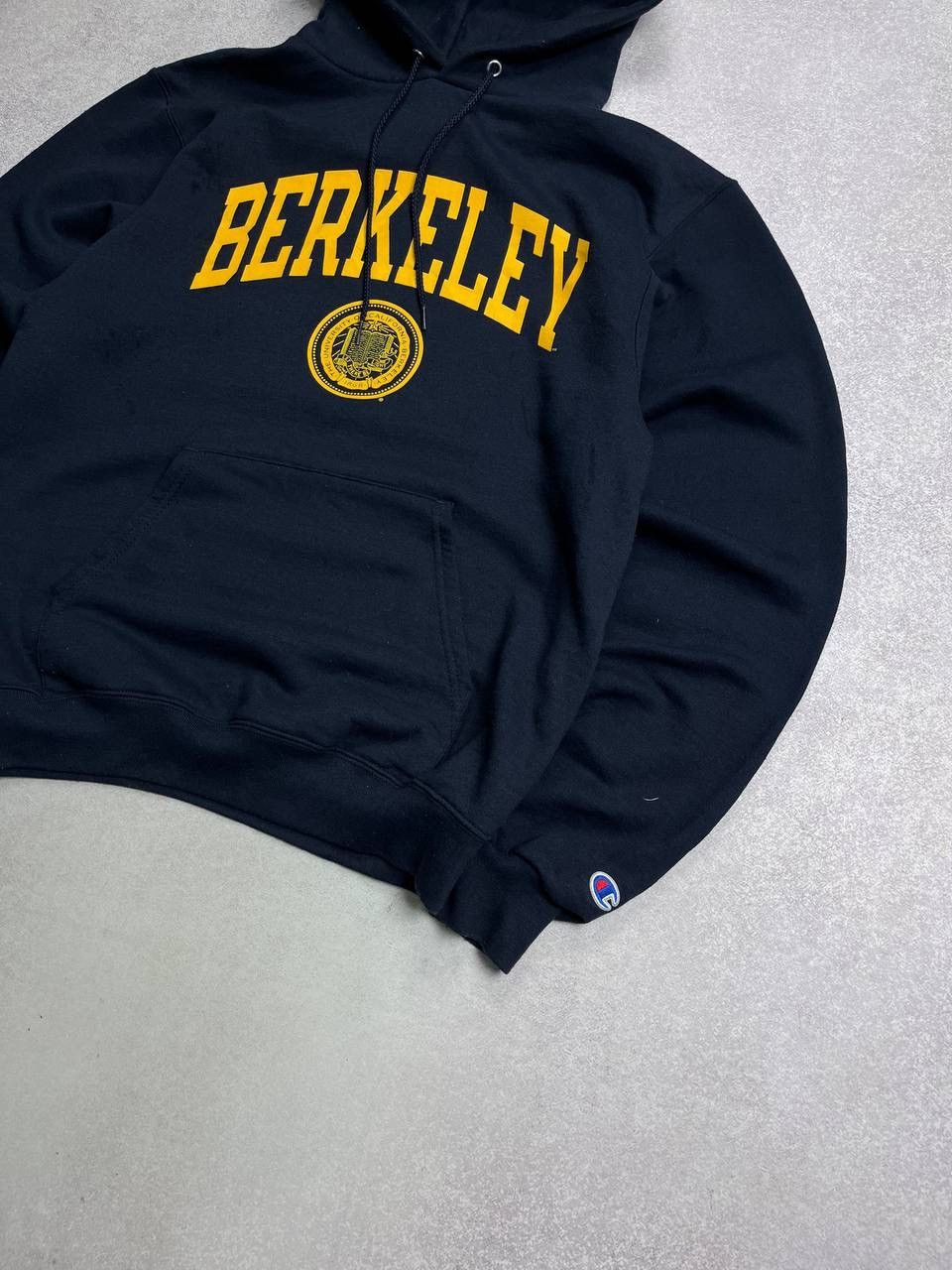 Vintage Vintage 90's Berkeley Champion Boxy Hoodie Y2K S Size US S / EU 44-46 / 1 - 2 Thumbnail