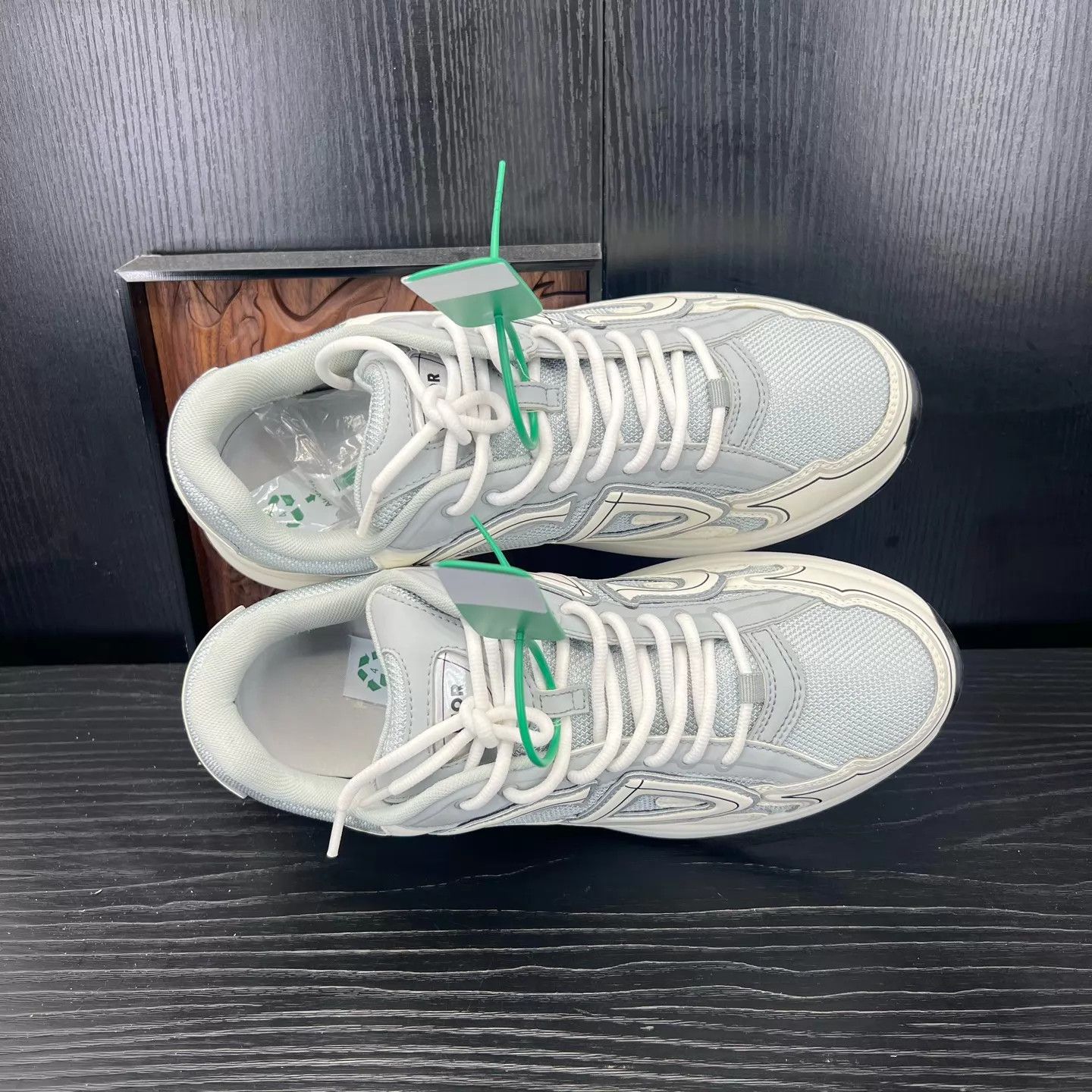 Dior Dior B30 Gray 43 99 New Size US 10 / EU 43 - 2 Thumbnail