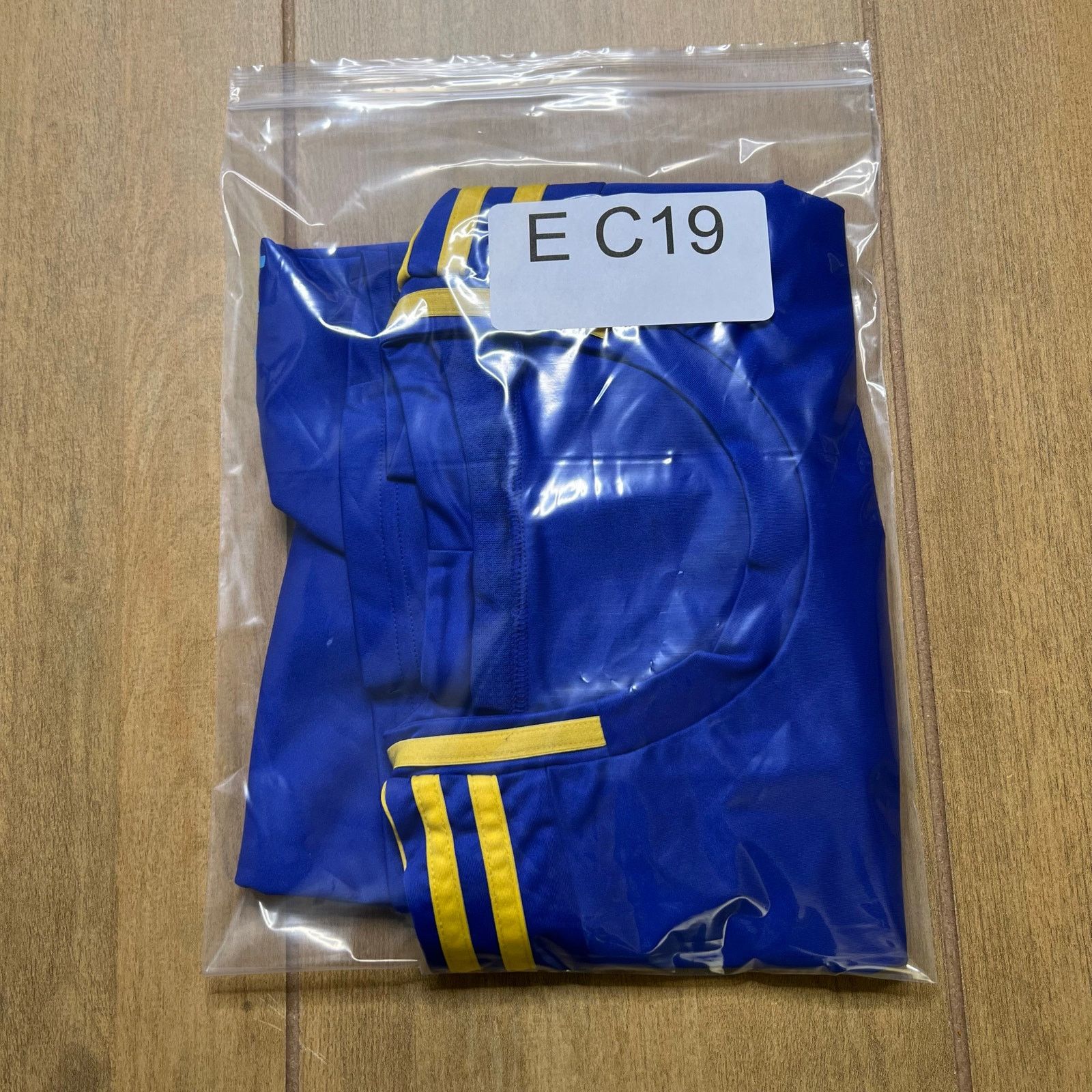 Adidas Ukraine Jersey Away football Soccer shirt 2012 Adidas Sz XL Size US XL / EU 56 / 4 - 13 Thumbnail