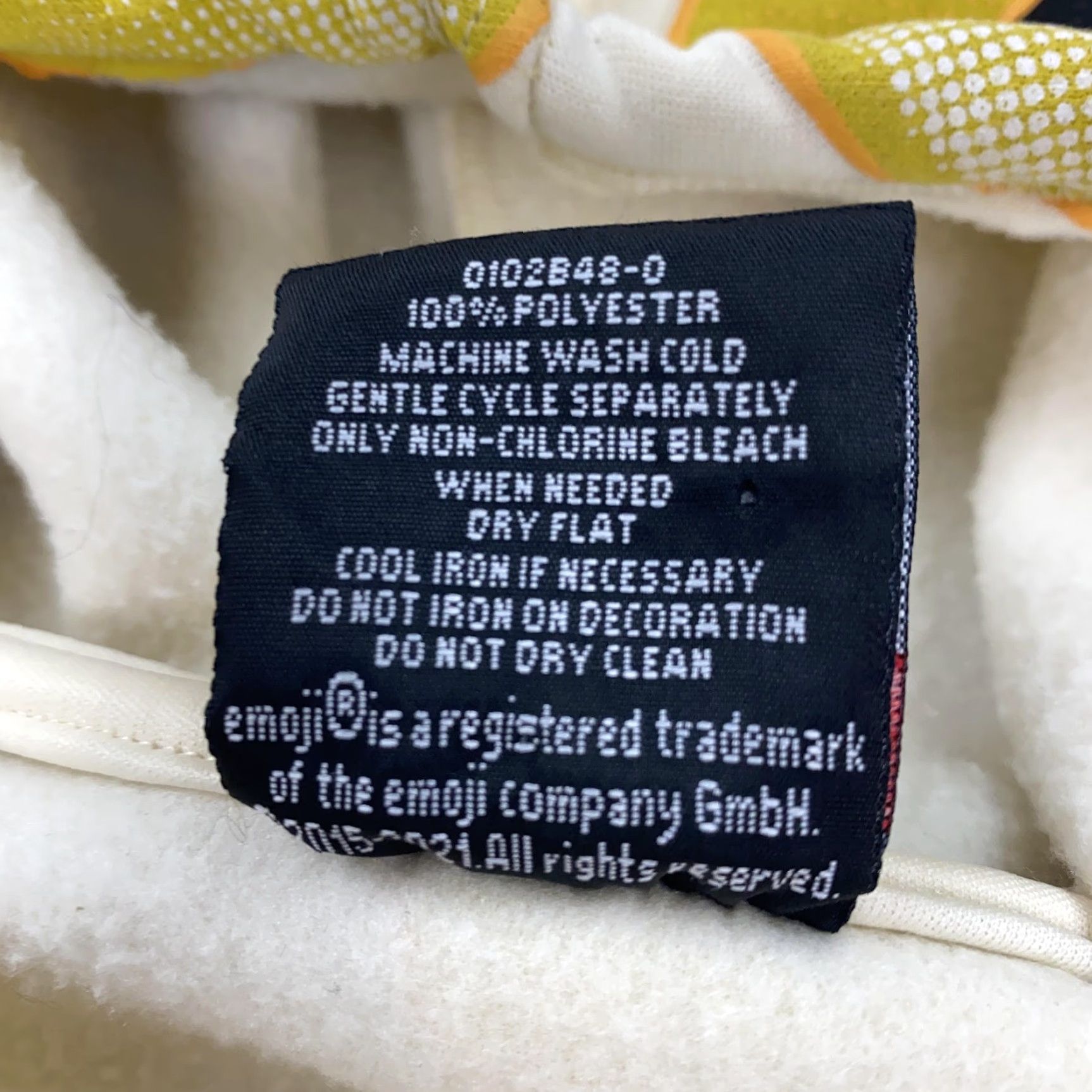 Southpole VINTAGE Southpole Hoodie Mens L Cream Good Vibes Emoji Devil Face Pullover Hooded Graphic Print Pockets 2K Size US L / EU 52-54 / 3 - 6 Thumbnail