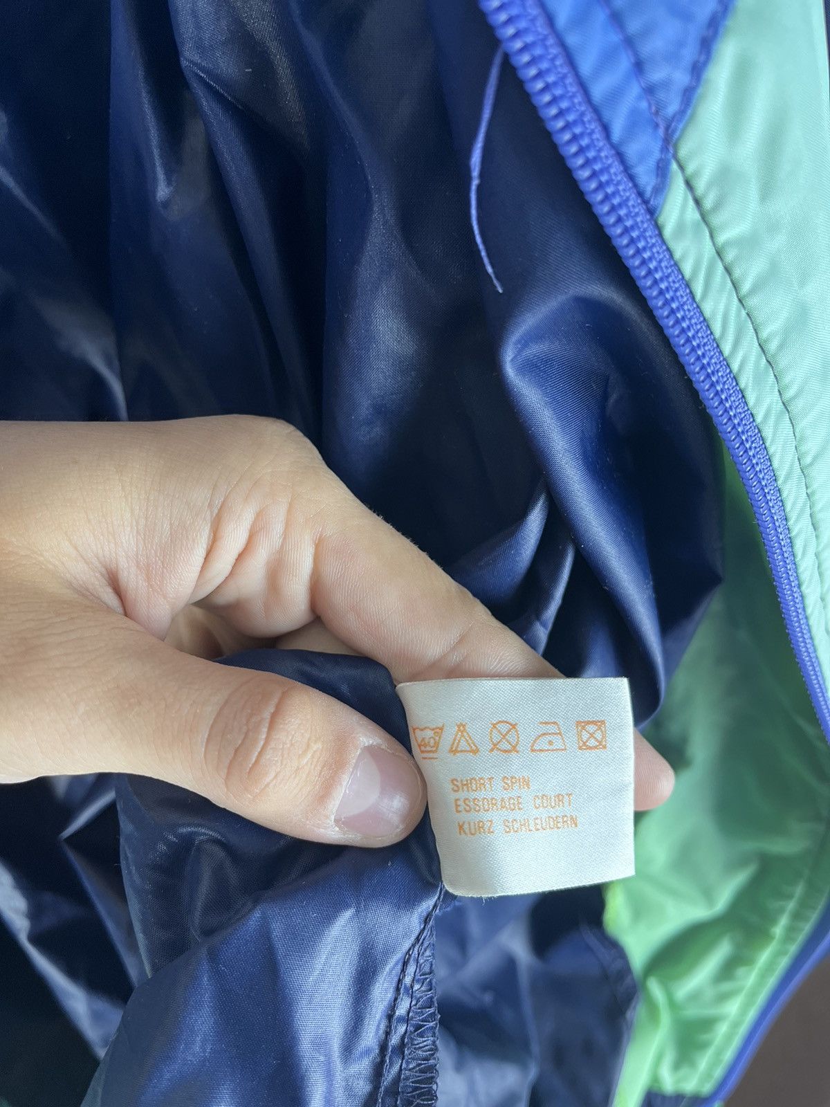 Nike Vintage men's jacket Nike size L made in Thailand y2k 1990s Size US L / EU 52-54 / 3 - 16 Thumbnail