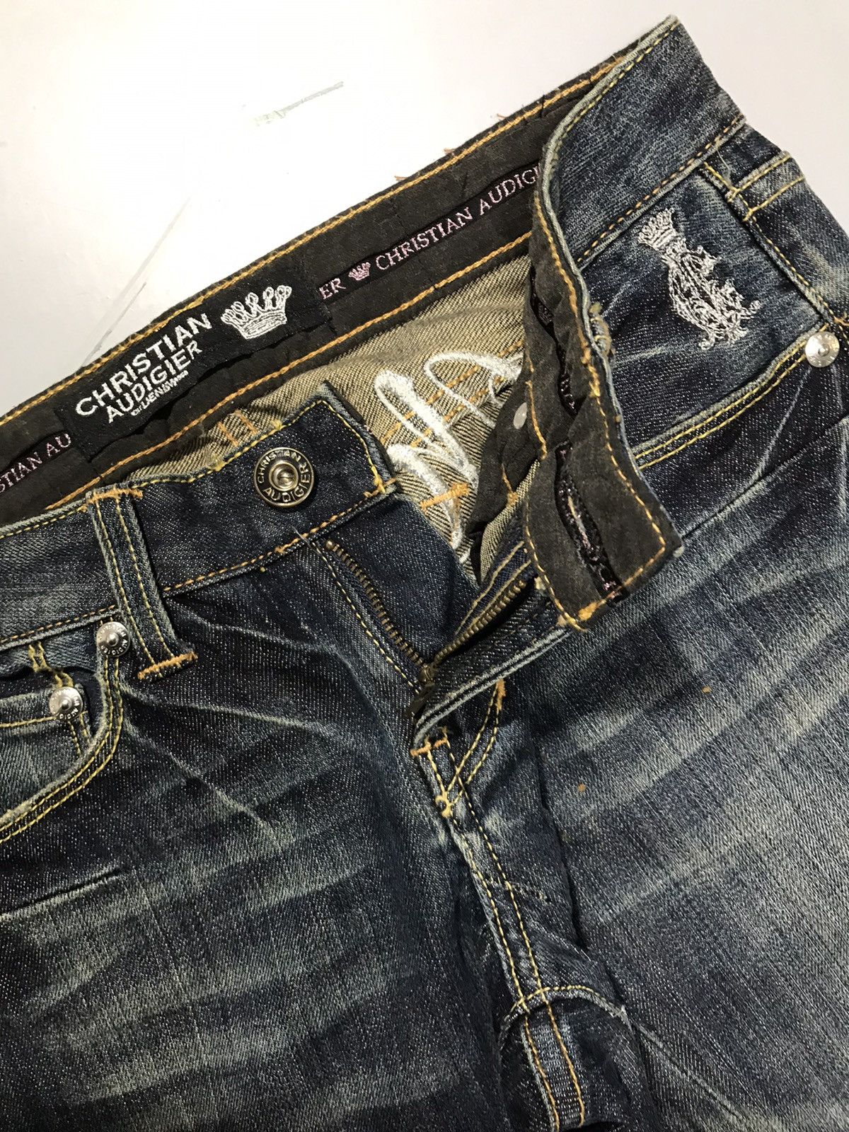 Christian Audigier Vintage christen Audigier embroidered denim Size 30" / US 8 / IT 44 - 6 Thumbnail