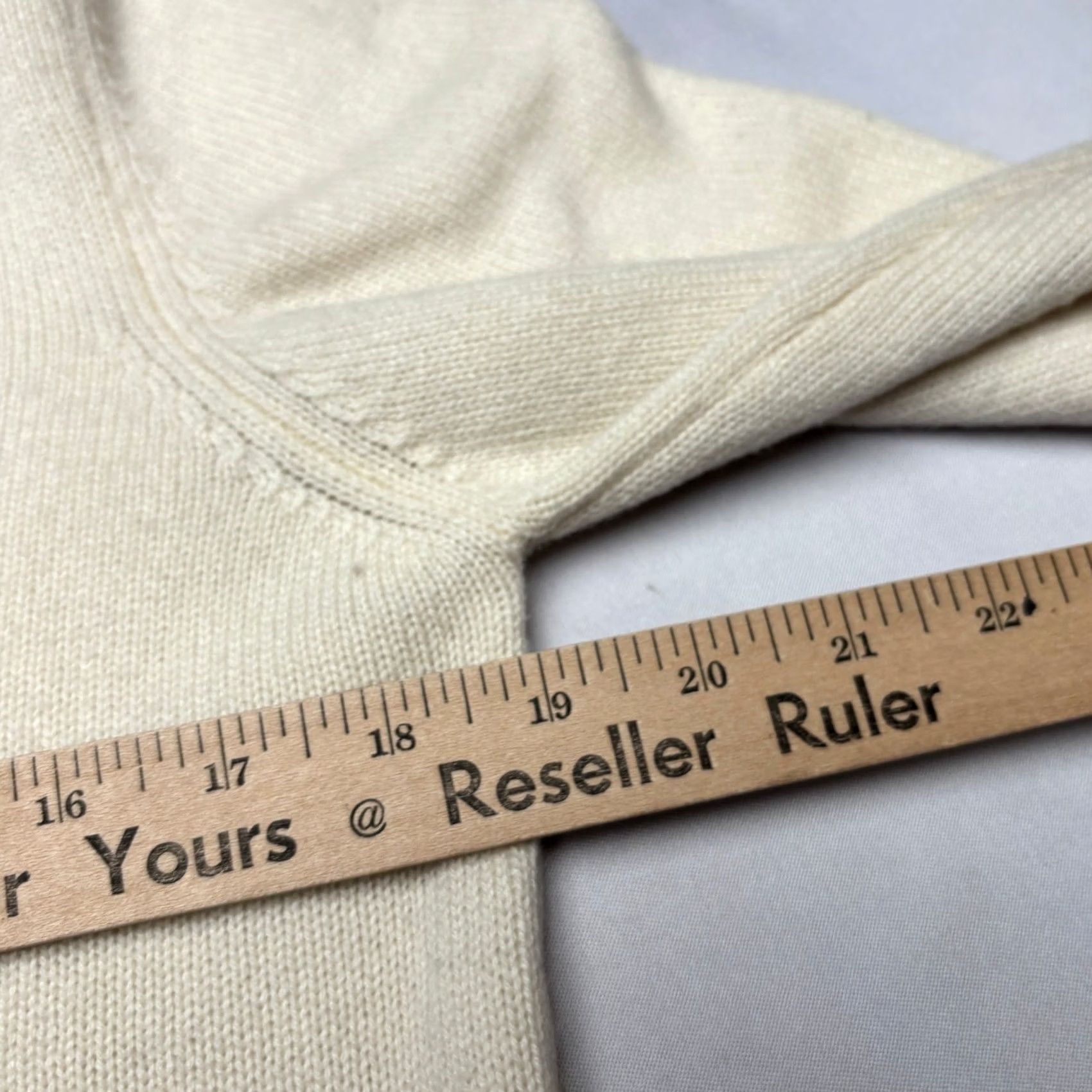 Jil Sander VINTAGE Jil Sander Raf Simons Era Cashmere Shawl Collar V Pullover Sweater Men S IT 42 Cream Pullover Slim Fit ITS 42 Mens Size US S / EU 44-46 / 1 - 5 Thumbnail