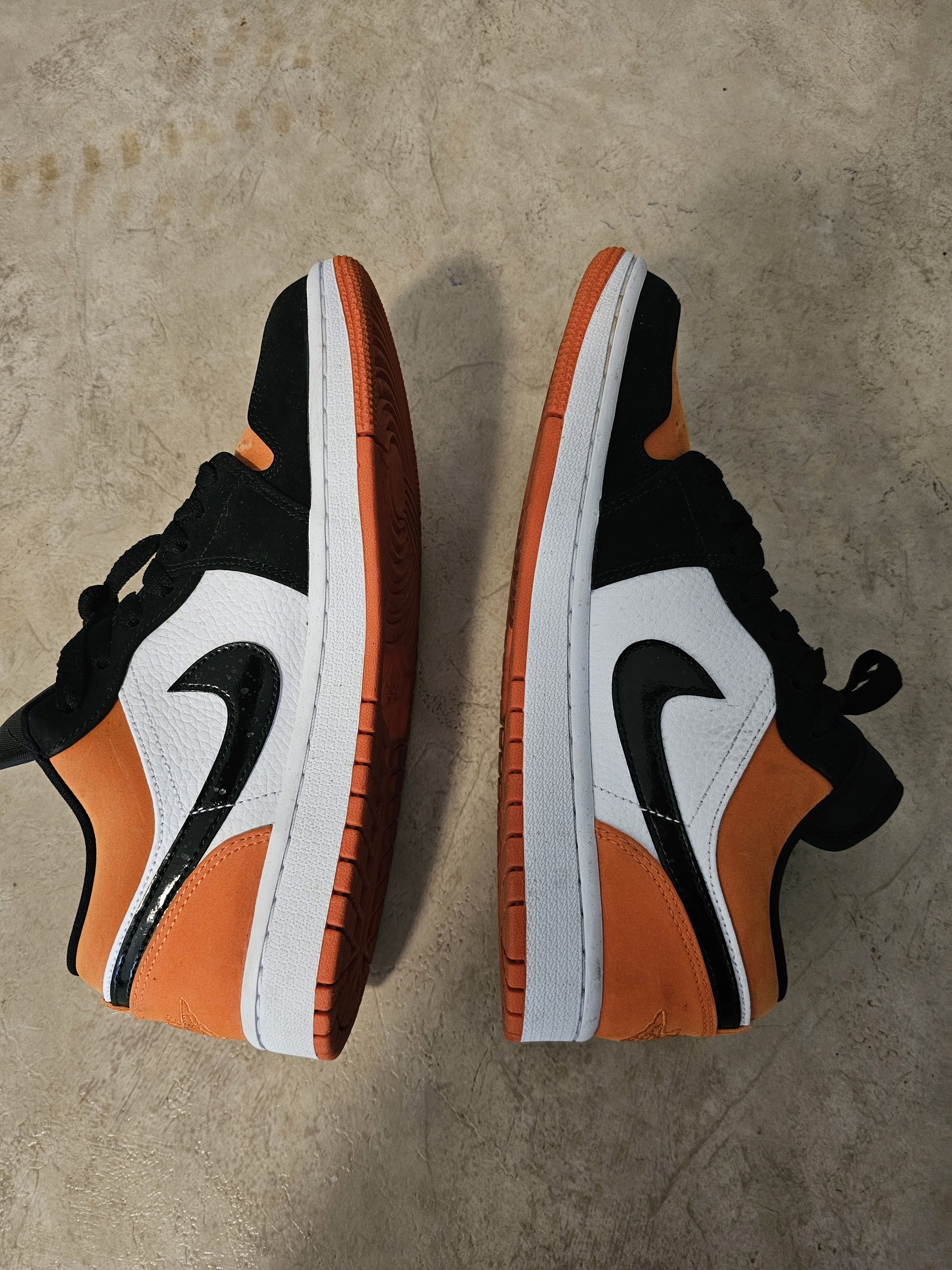 Jordan Brand Jordan 1 low shattered backboard Size US 8 / EU 41 - 6 Thumbnail