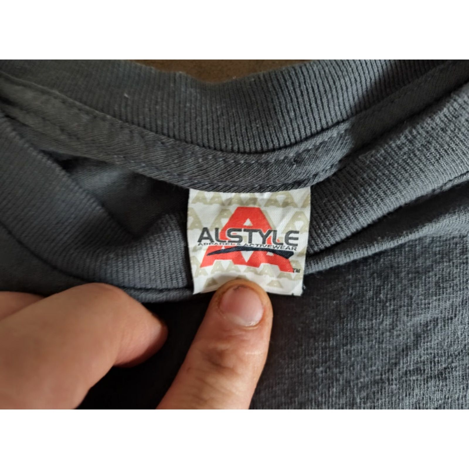 Vintage VINTAGE/NOT VINTAGE? No—BRAD PAISLEY Country Music T-Shirt Concert Tour Alstyle Gray Crew Neck Short Sleeve Size M Mens Size US M / EU 48-50 / 2 - 6 Thumbnail