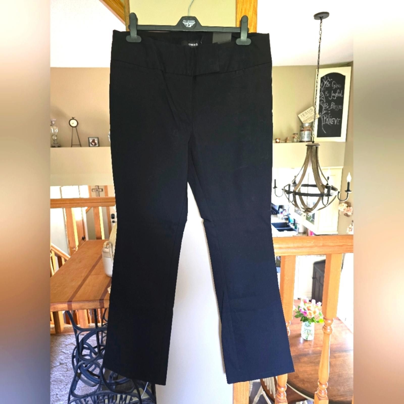 Designer Torrid Black Boot Cut Flare Pants Size 34" / US 12 / IT 48 - 1 Thumbnail