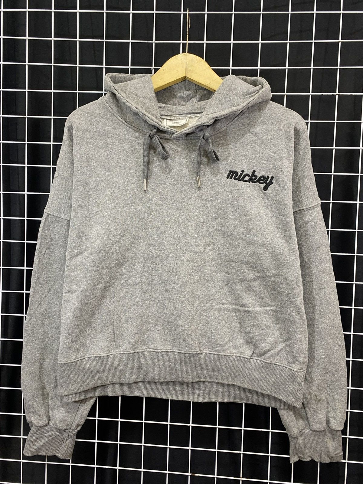 Disney MICKEY MOUSE DISNEY HOODIES SEMI CROP Size M / US 6-8 / IT 42-44 - 3 Thumbnail