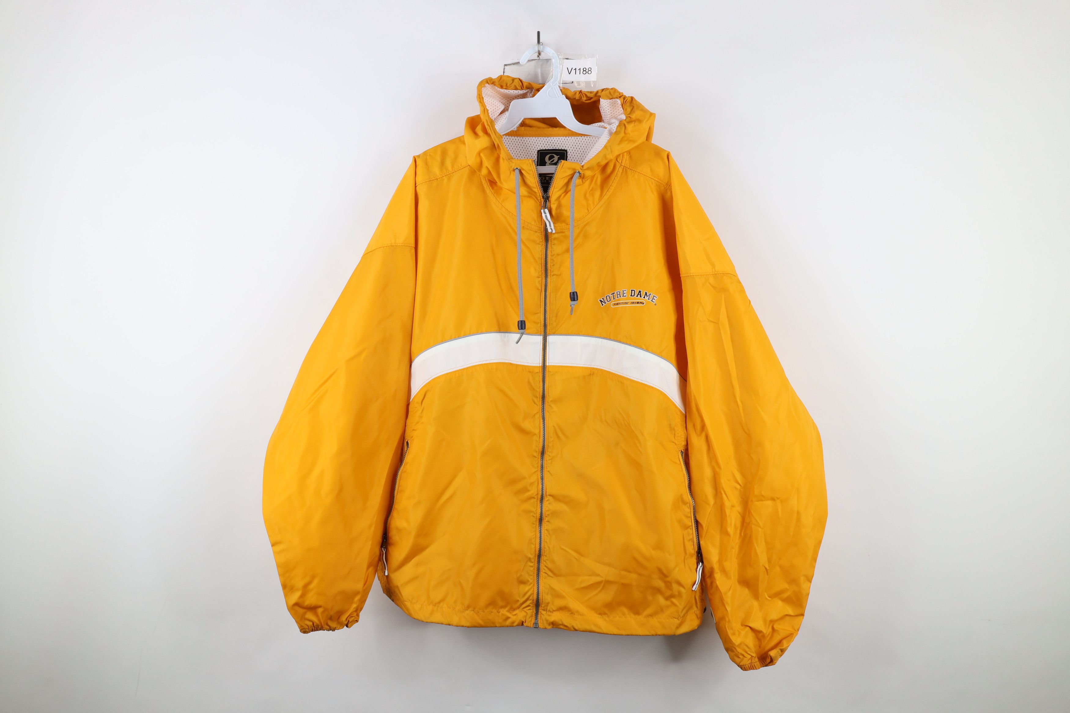 Vintage Vintage 90s Notre Dame University Hooded Windbreaker Jacket Size US L / EU 52-54 / 3 - 1 Thumbnail