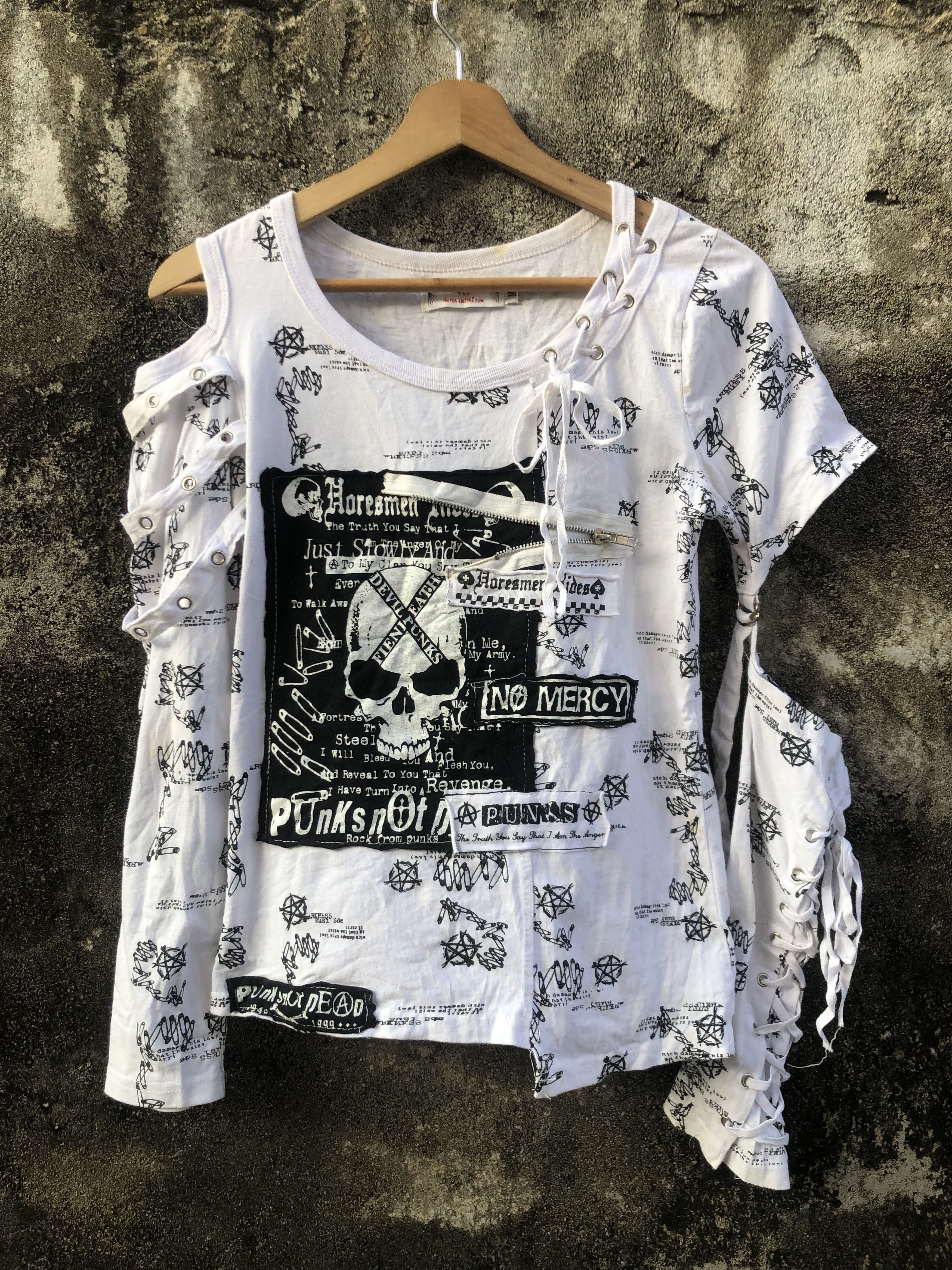 Japanese Brand Re:birth "Punk Not Dead" Anarchy Shirts Size XS / US 0-2 / IT 36-38 - 1 Thumbnail