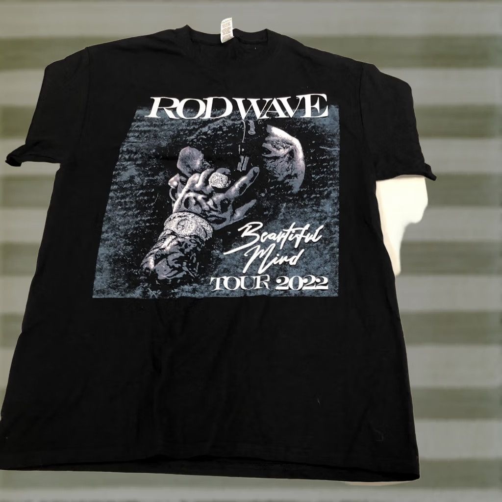 Fruit Of The Loom Rod Wave Beautiful Mind 2022 Tour Graphic T-shirt Medium Black Music Shirt Unisex Adults M Black Rod Wave 2022 Tour Graphic T-Shirt Size US M / EU 48-50 / 2 - 1 Thumbnail