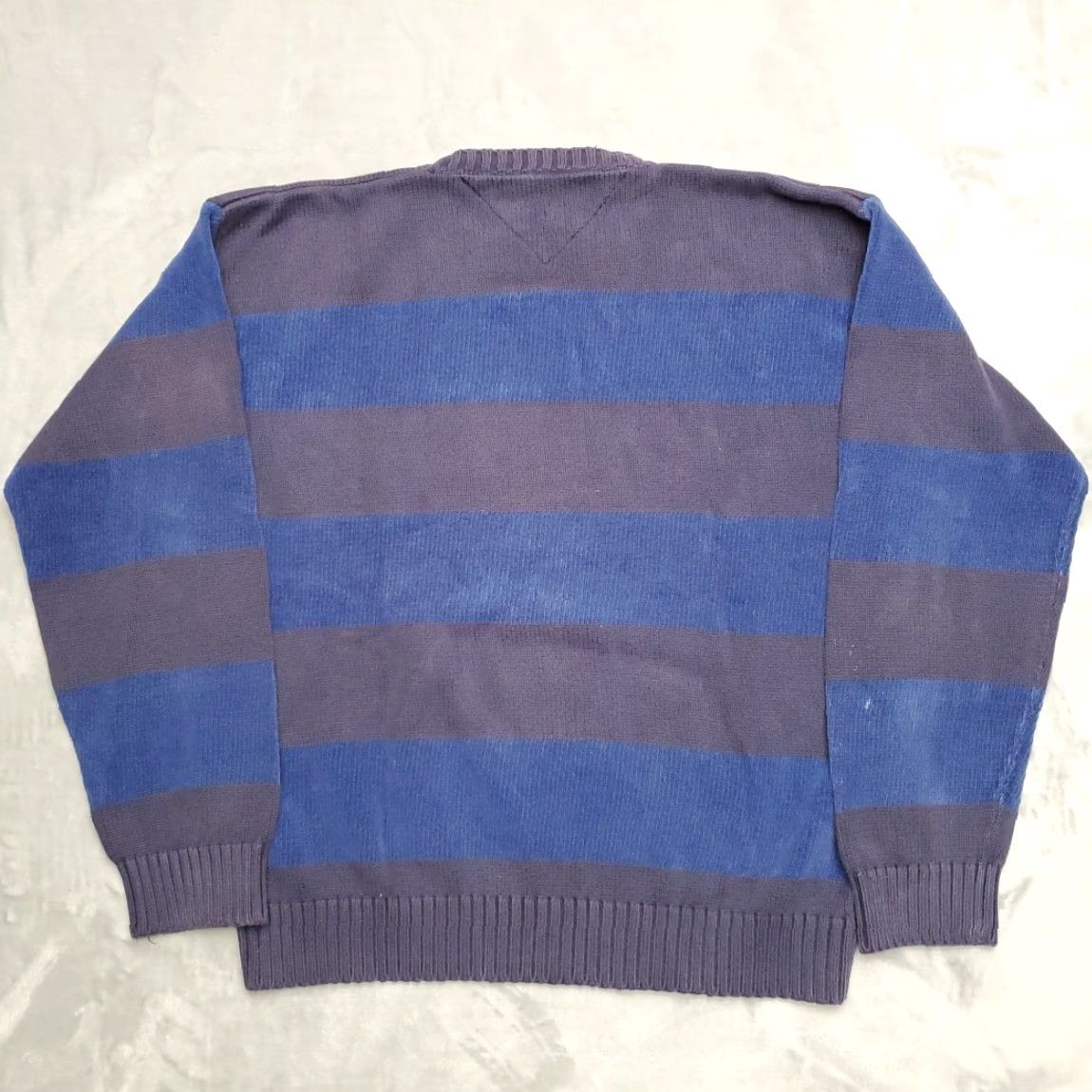 Tommy Hilfiger VINTAGE Tommy Hilfiger Sweater Men XL Blue Striped Cotton Crewneck Pullover VTG Size US XL / EU 56 / 4 - 6 Thumbnail