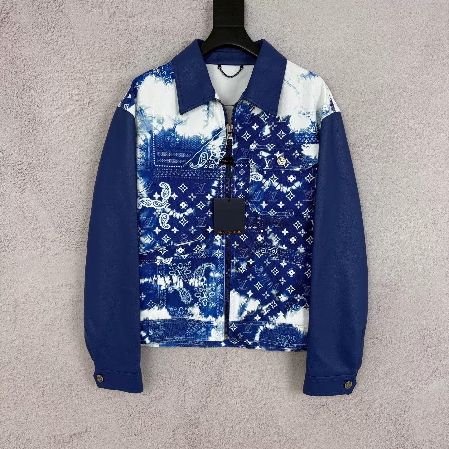 Louis Vuitton LV color blocked all-over logo paisley jacket 48 Size US M / EU 48-50 / 2 - 1 Thumbnail