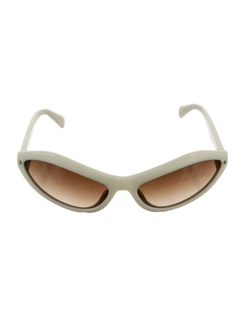 Prada Prada White Vintage Y2K Sunglasses Cat Eye / Bug Eye Shape Size ONE SIZE - 4 Thumbnail