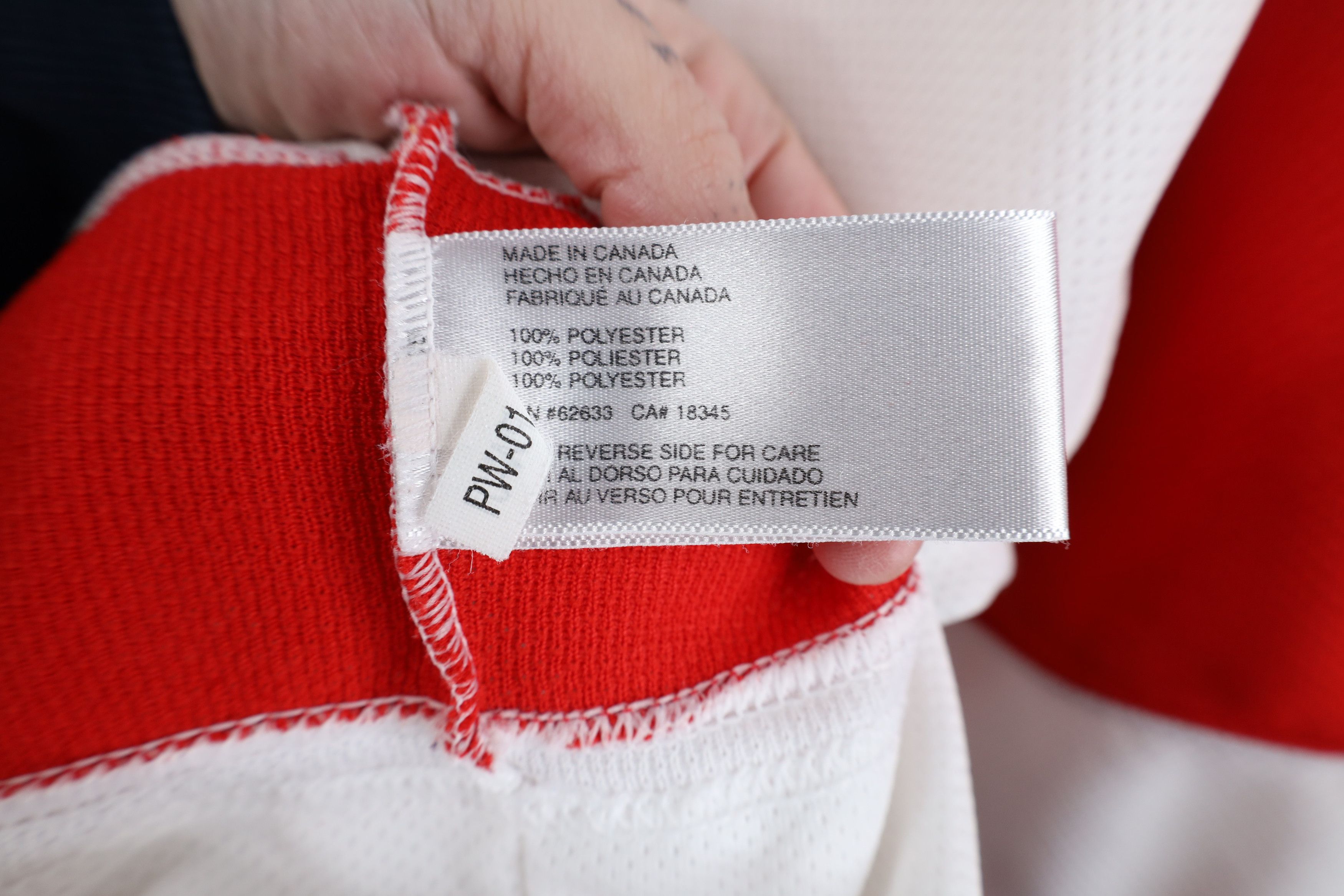 Vintage Vintage 90s Red Wings Hockey Jersey White 2Pac 2 Pac Size US XL / EU 56 / 4 - 9 Thumbnail