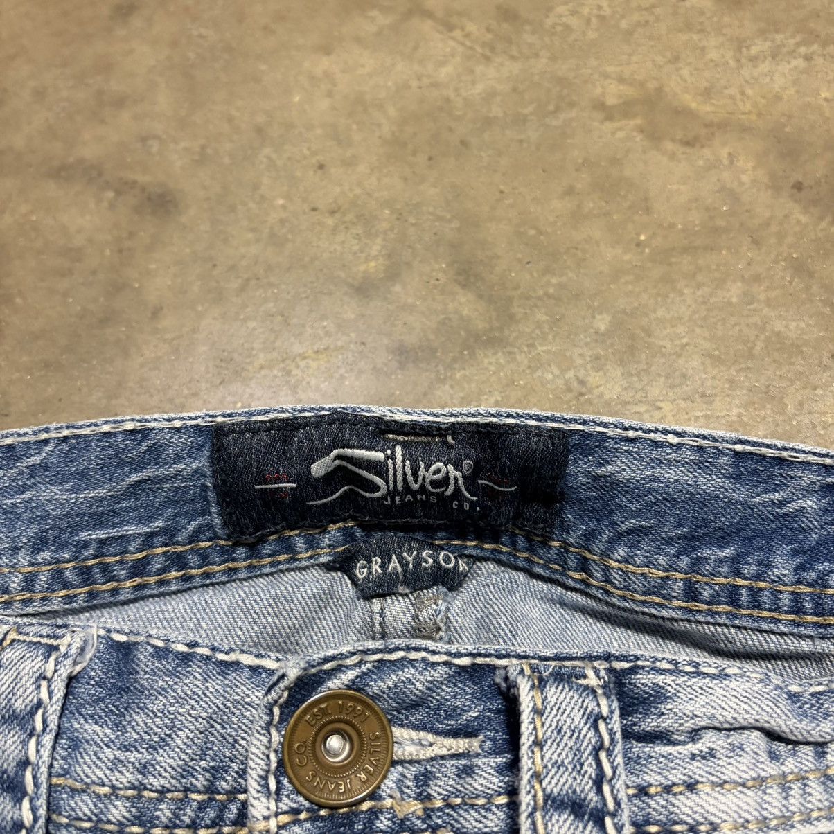 Silver Jeans Co. Vintage Silver Jeans Low Rise Boot Cut Denim Distressed Y2K Size US 32 / EU 48 - 13 Thumbnail