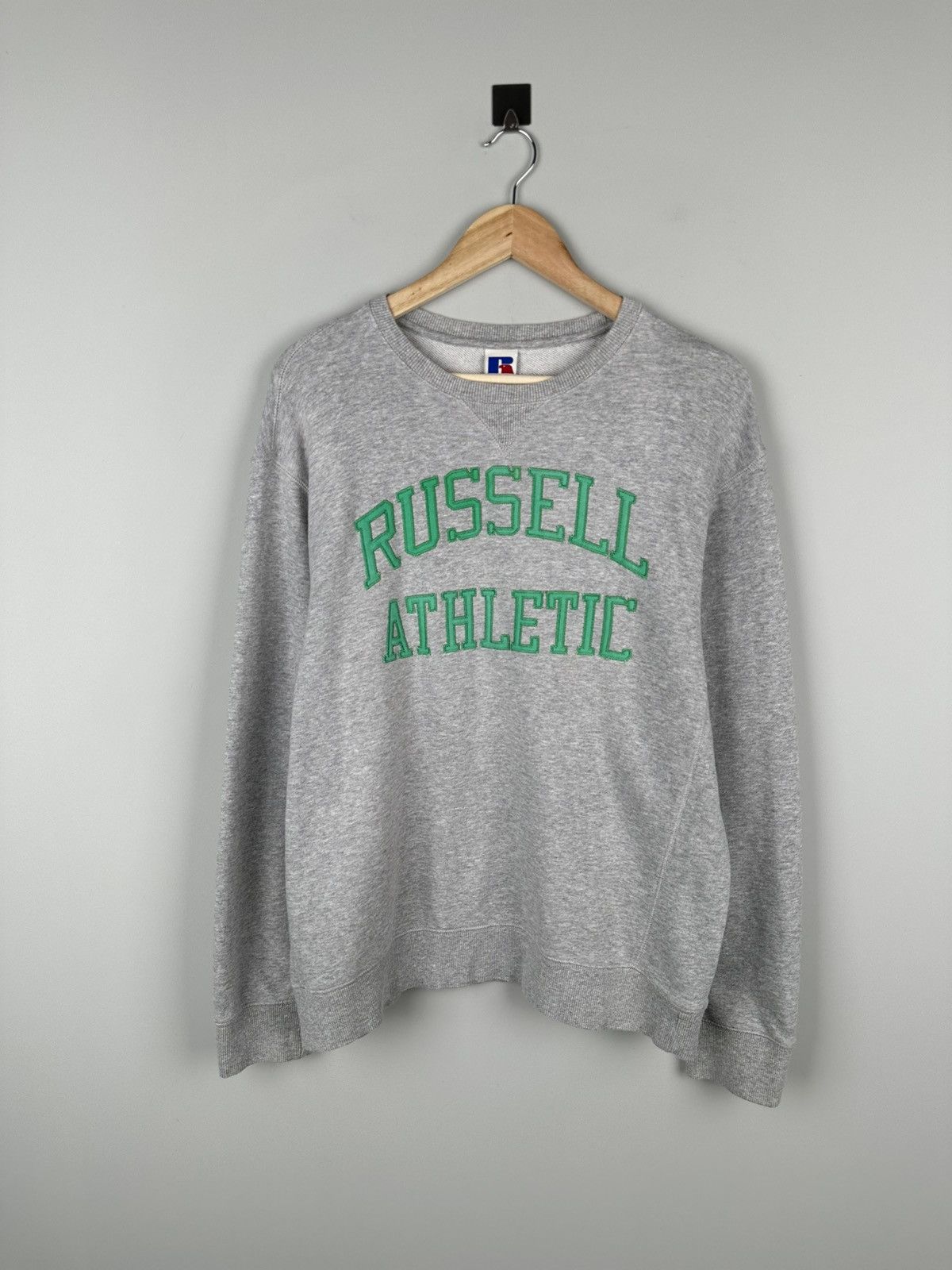 Russell Athletic × Vintage Vintage Y2k Russel Athletic Print Logo Sweatshirt Oversized Size US XL / EU 56 / 4 - 2 Thumbnail