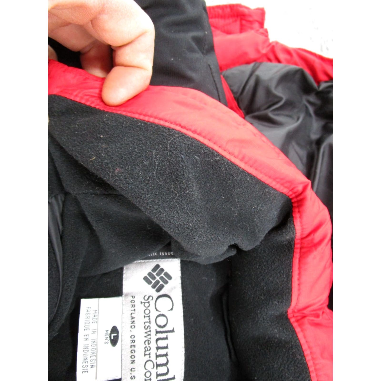Vintage VINTAGE Columbia Puffer Jacket Men’s L Red Down Fill Winter Coat Hooded Read Size US L / EU 52-54 / 3 - 3 Thumbnail