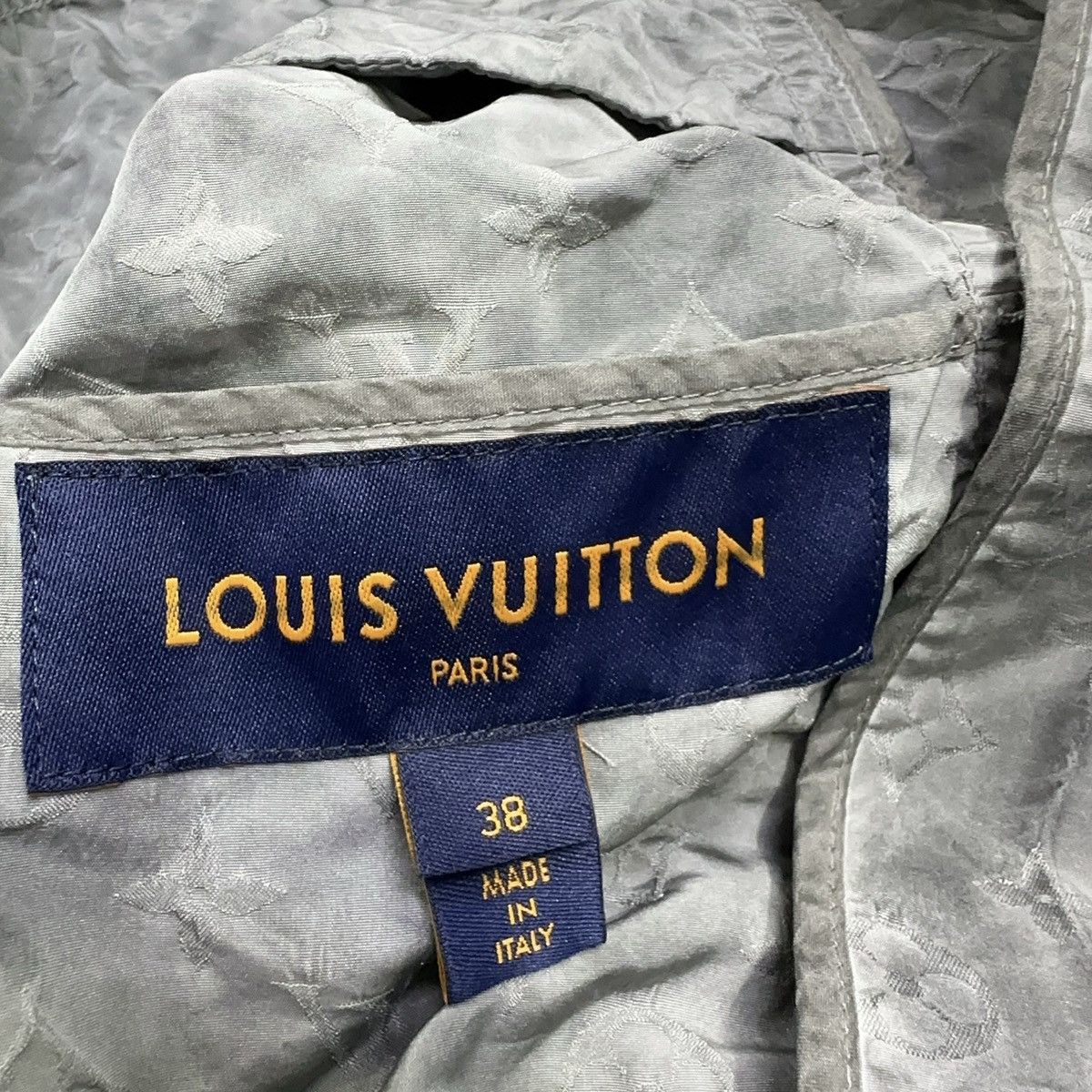 Louis Vuitton Louis Vuitton Size 38 IT Hooded Jacket Size XS / US 0-2 / IT 36-38 - 3 Thumbnail