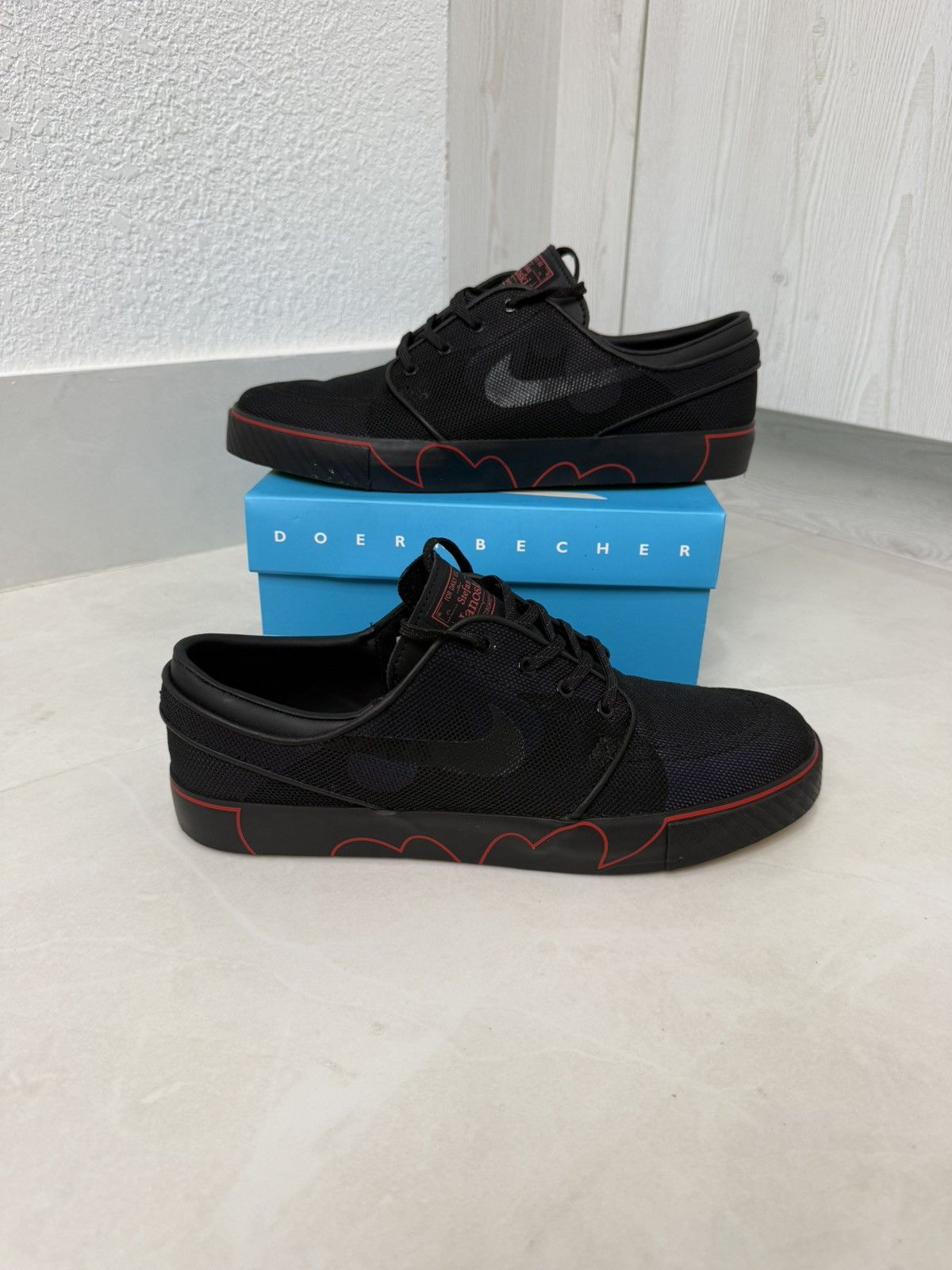 Nike Nike SB Stefan Janoski Doernbecher (2015) Size 11 Used Size US 11 / EU 44 - 3 Thumbnail