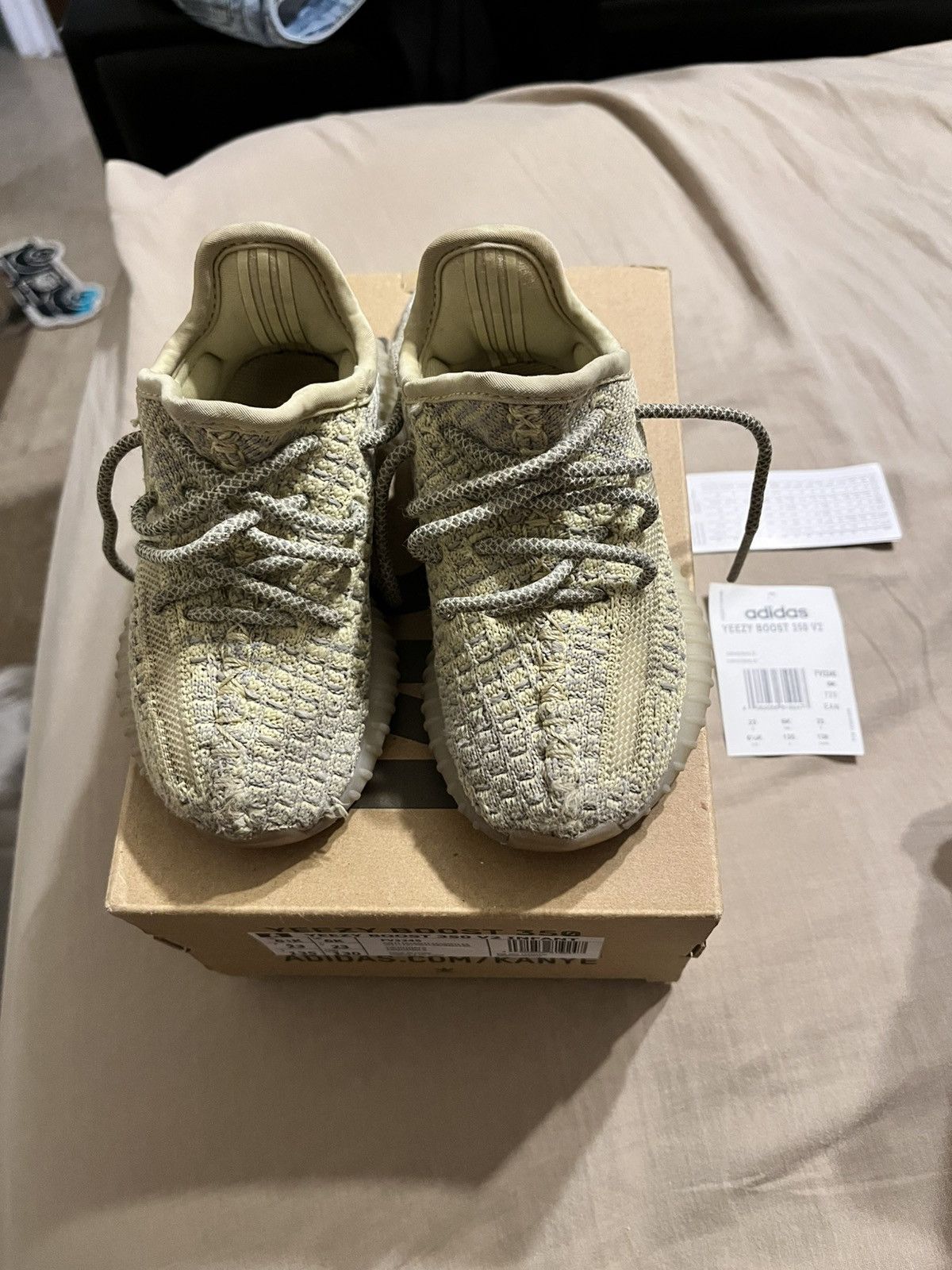 Yeezy Yeezy Size US 6.5 / EU 39-40 - 7 Thumbnail