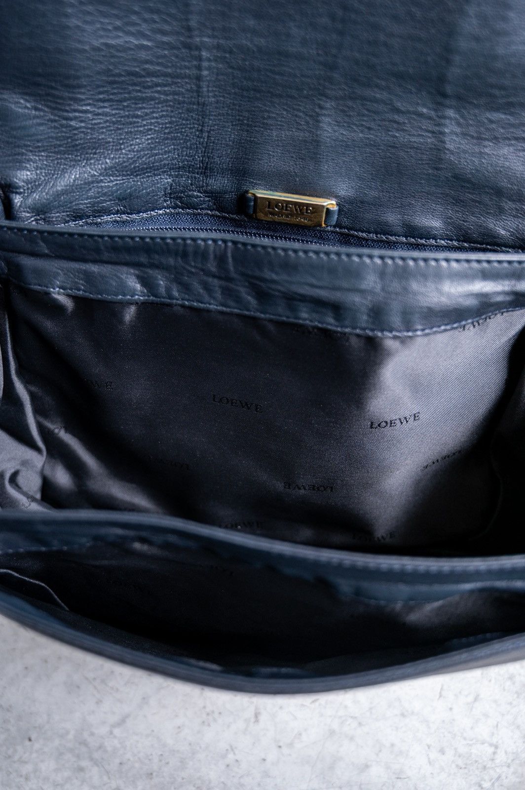 Loewe Loewe messenger leather bag Size ONE SIZE - 10 Thumbnail