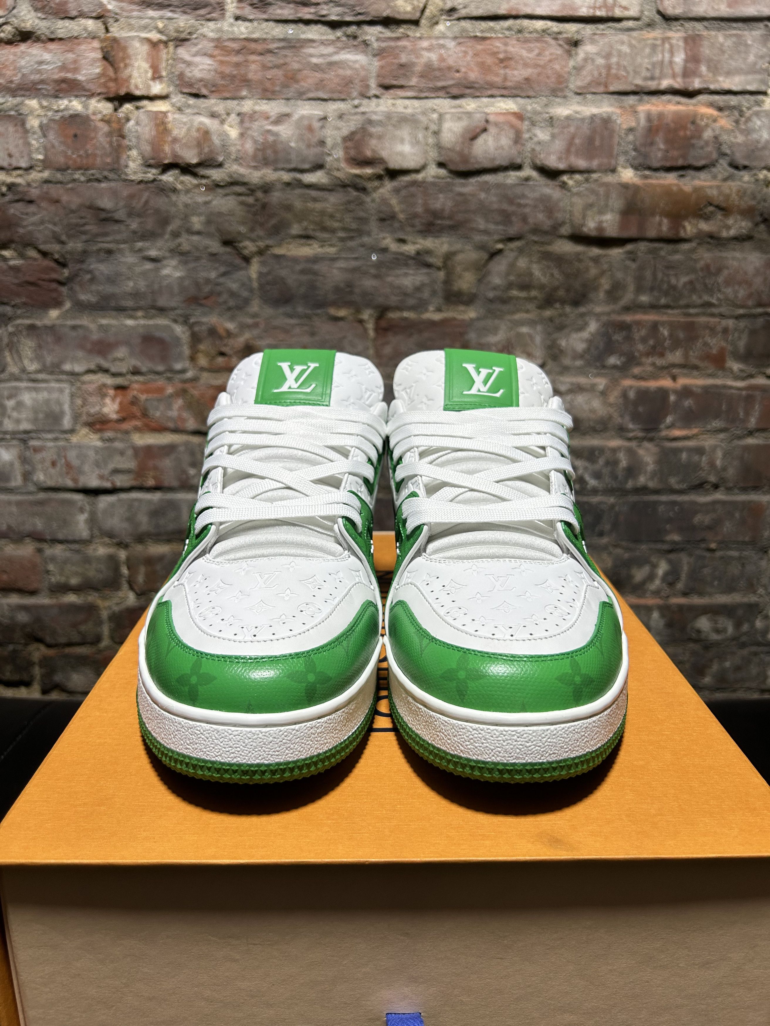 Louis Vuitton Louis Vuitton Monogram Trainer Size US 10 / EU 43 - 3 Thumbnail