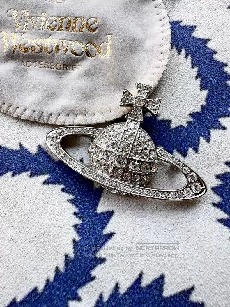 Vivienne Westwood Vivienne Westwood Silver Full Diamond Large Saturn Brooch Size ONE SIZE - 2 Thumbnail