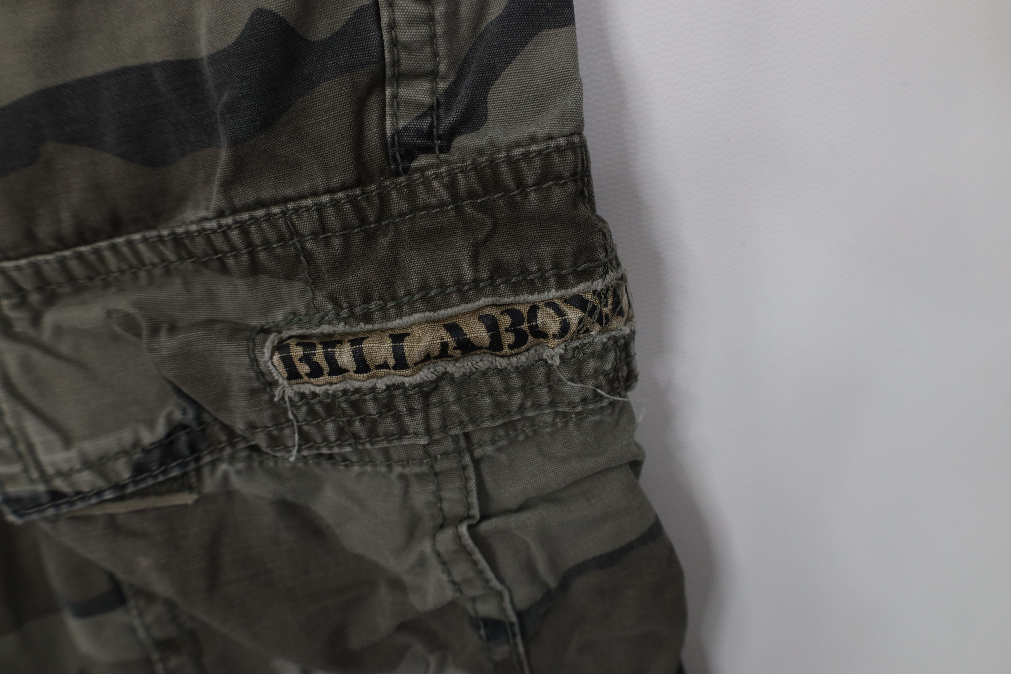 Billabong Vintage 90s Y2K Billabong Surfing Camouflage Cargo Shorts Size US 38 / EU 54 - 5 Thumbnail