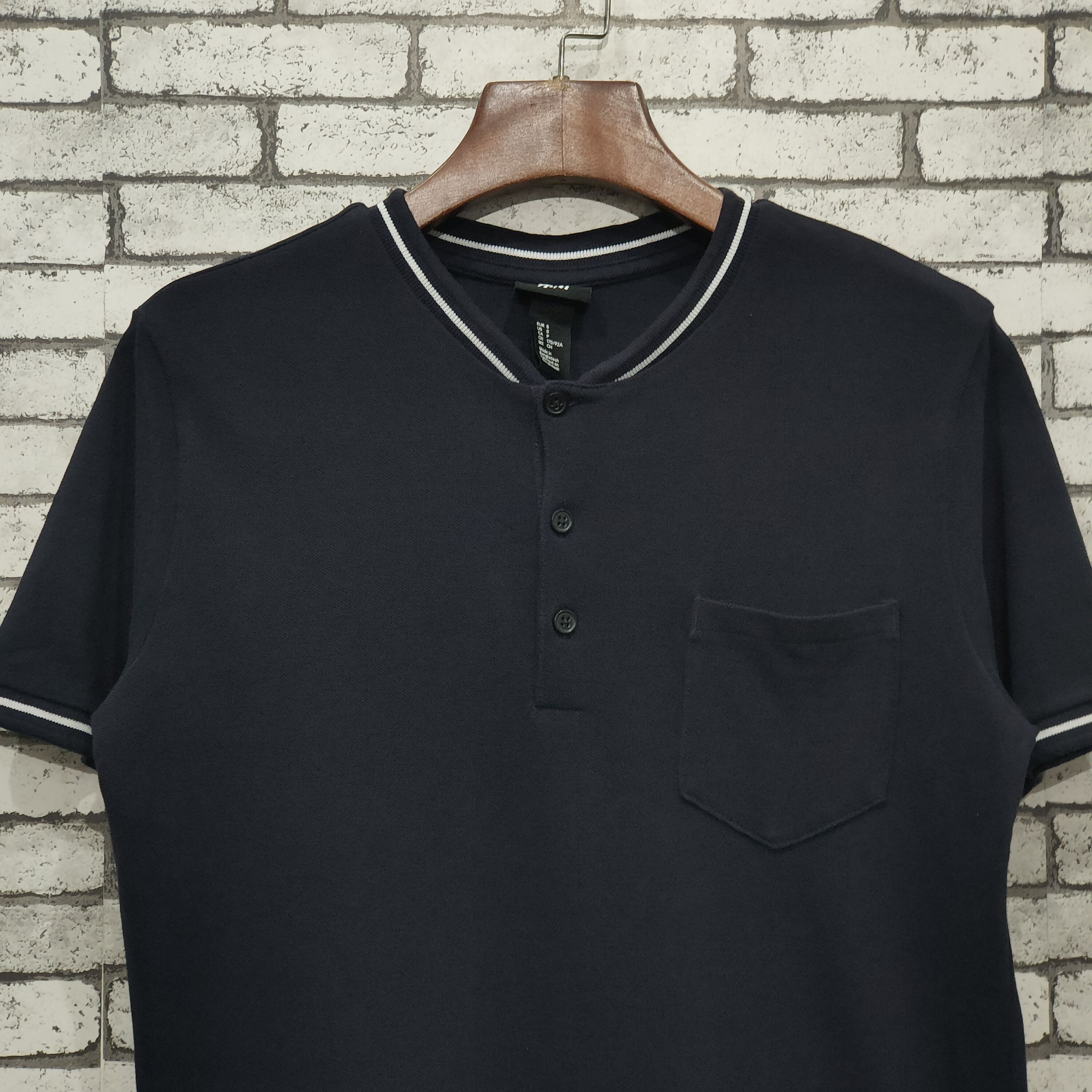 H&M 🔥H&M henley t-shirt Size US S / EU 44-46 / 1 - 2 Thumbnail