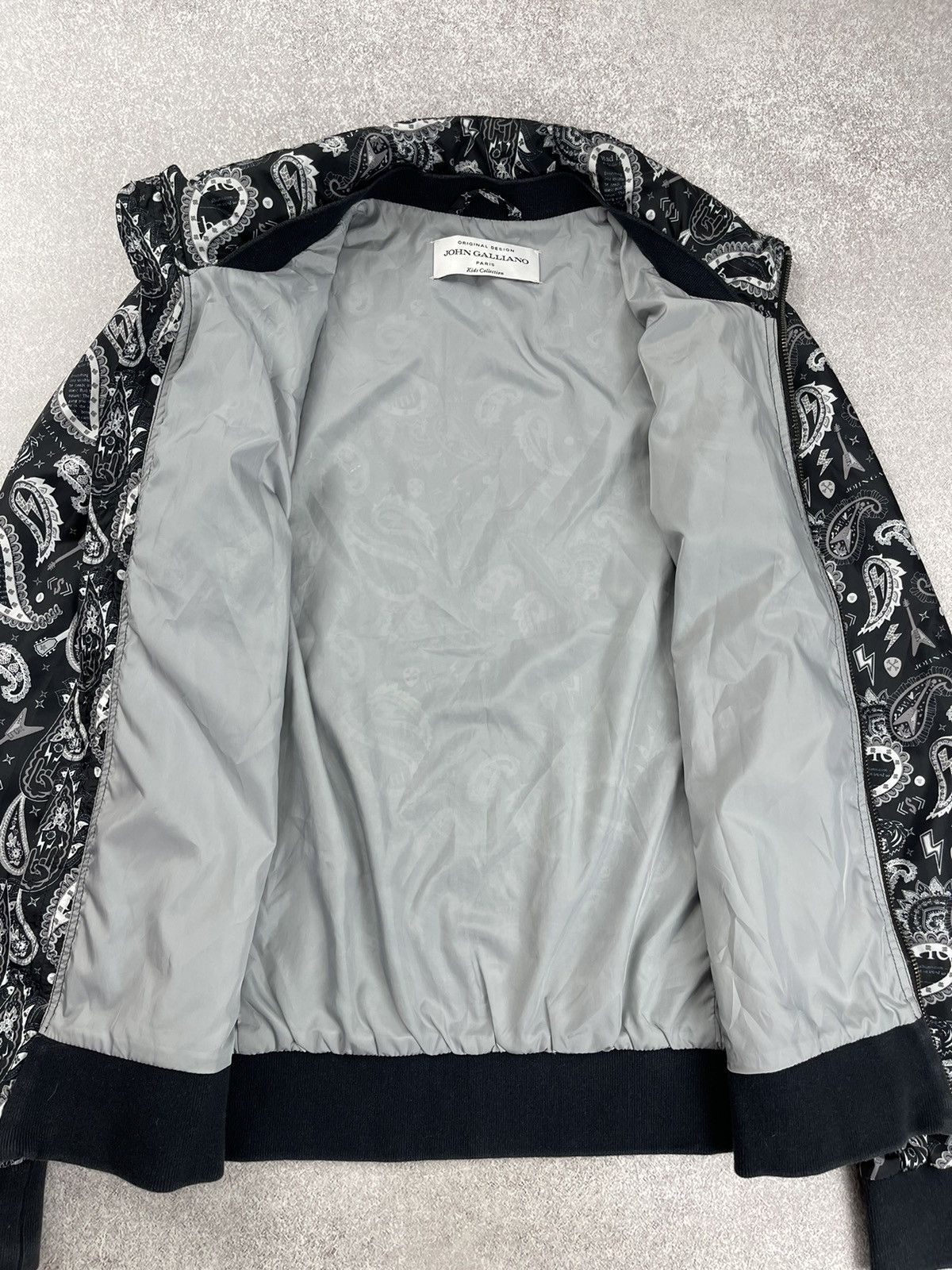 John Galliano John Galliano Kids Collection Paisley Nylon Jacket Size 16 Size US XS / EU 42 / 0 - 10 Thumbnail