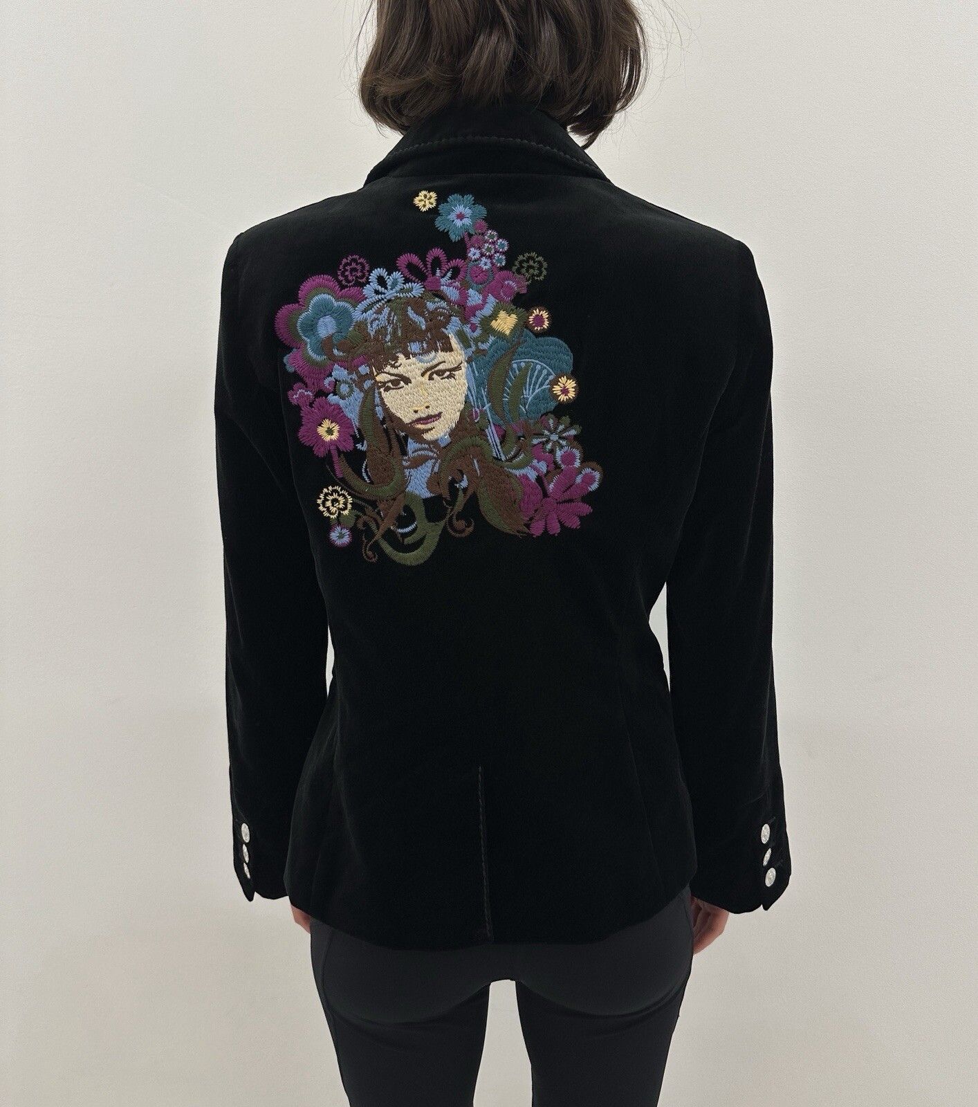 True Religion True Religion Velvet Blazer Embroidered Back Fitted Jacket Size L / US 10 / IT 46 - 1 Thumbnail