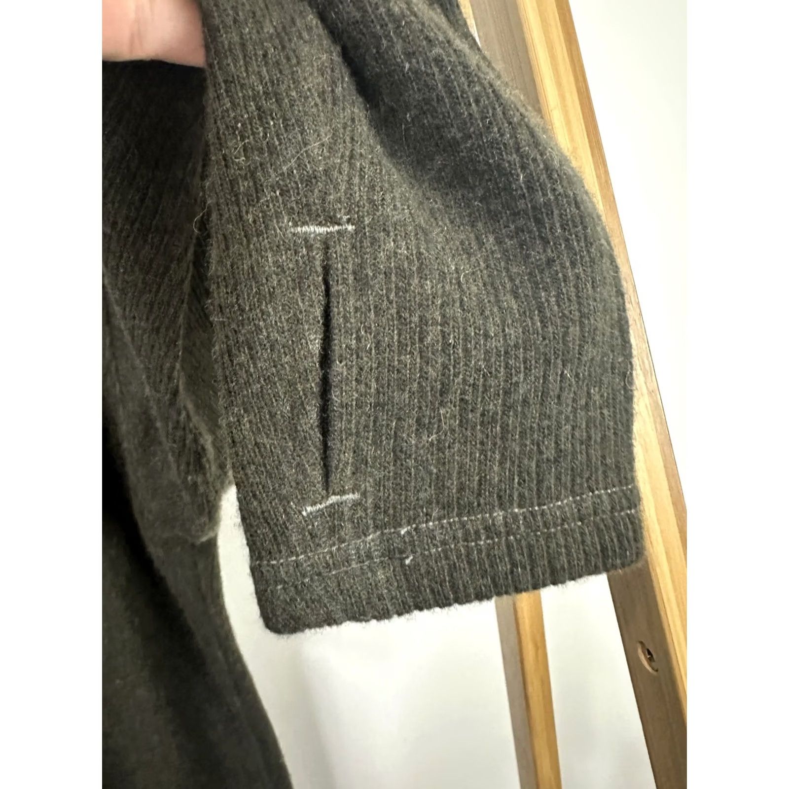 Vintage Kuhl Men's M OD Green Wool Blend Chianti Fleece 1/4 Zip Outdoor Sweater Size US M / EU 48-50 / 2 - 6 Thumbnail