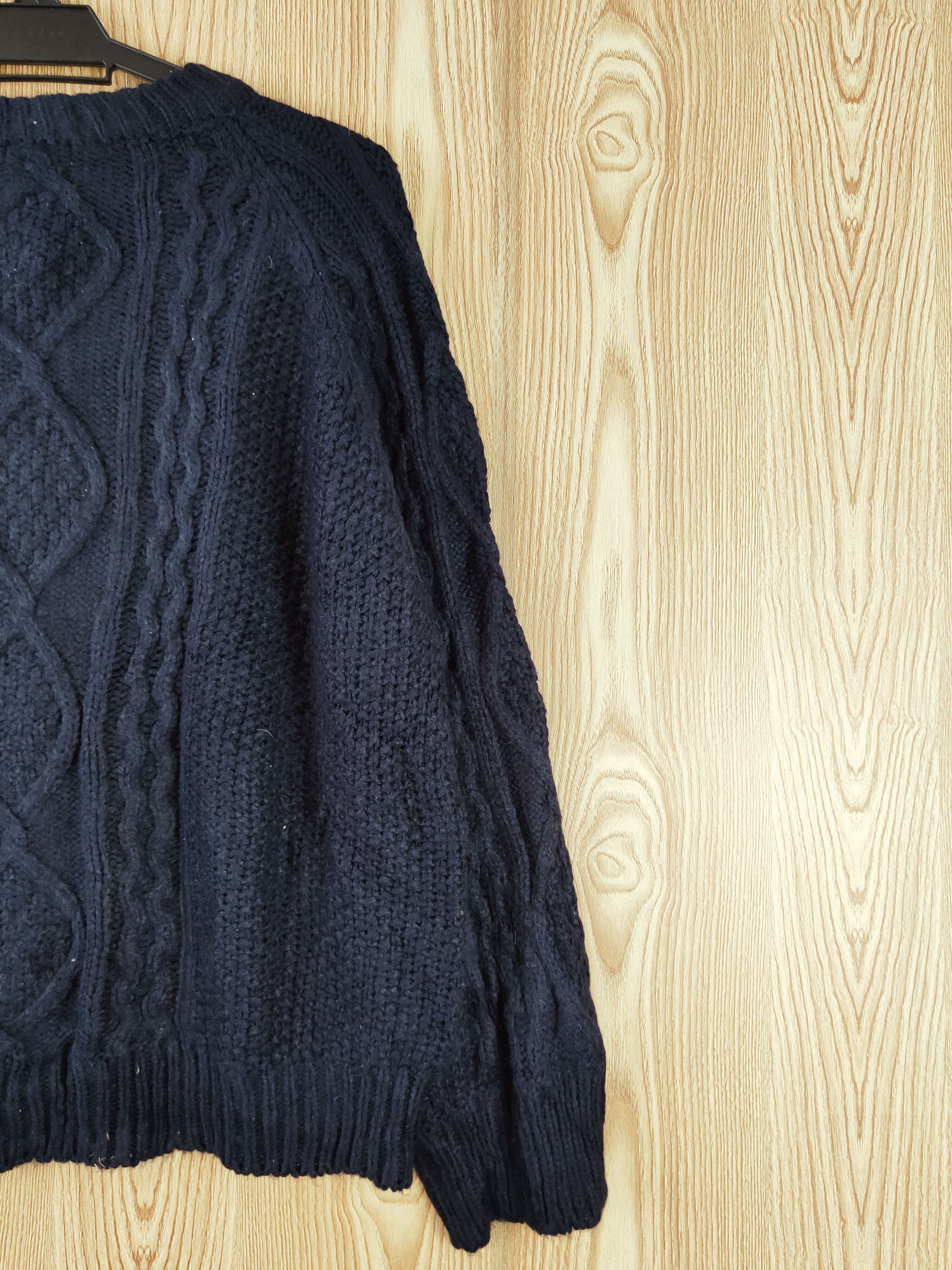 Aran Isles Knitwear GU japan Navy cable Knitwear Cardigan #W569 Size US L / EU 52-54 / 3 - 9 Thumbnail
