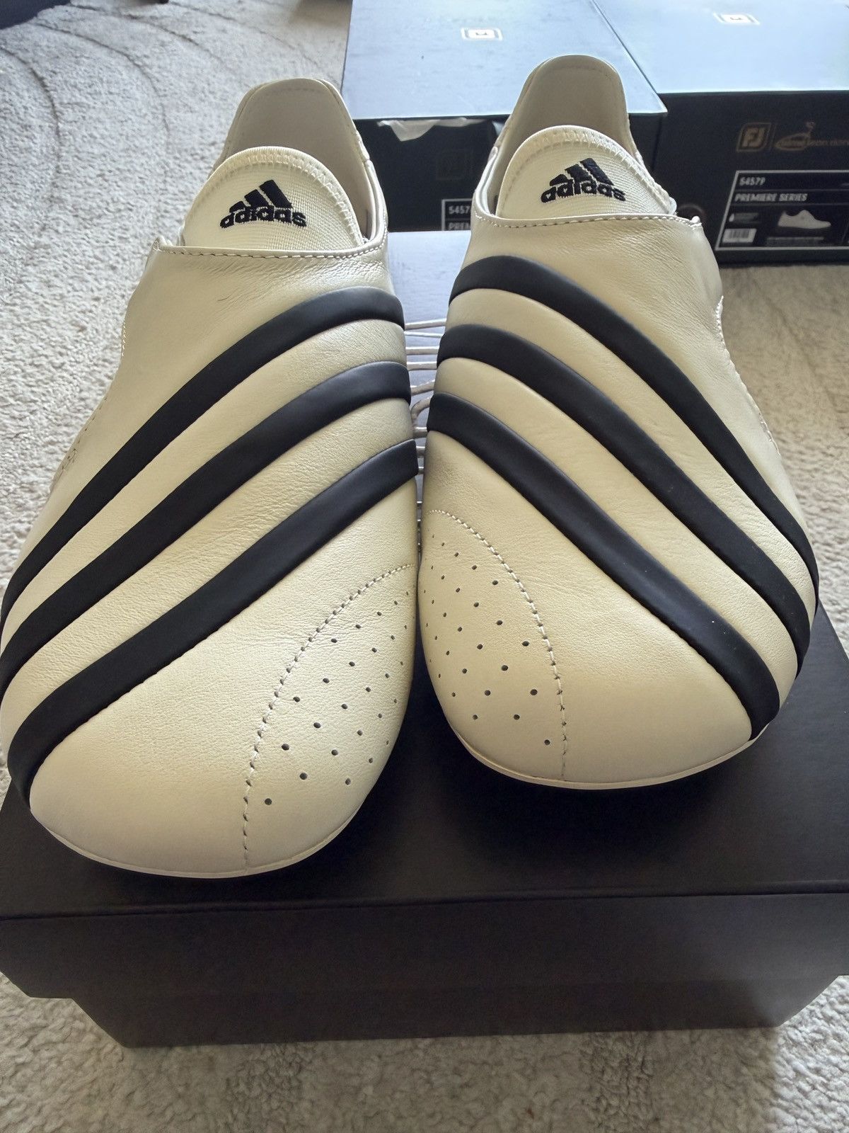 Adidas × Pharrell Pharrell Williams Vario Flat Earther Size US 9.5 / EU 42-43 - 2 Thumbnail