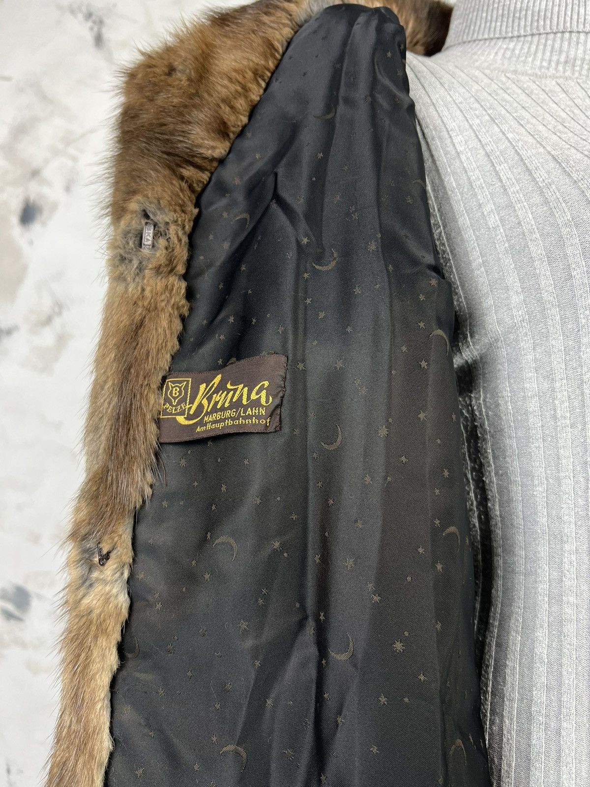 Vintage Vintage Fur Coat Made in Germany Size L - XL Size XL / US 12-14 / IT 48-50 - 9 Thumbnail