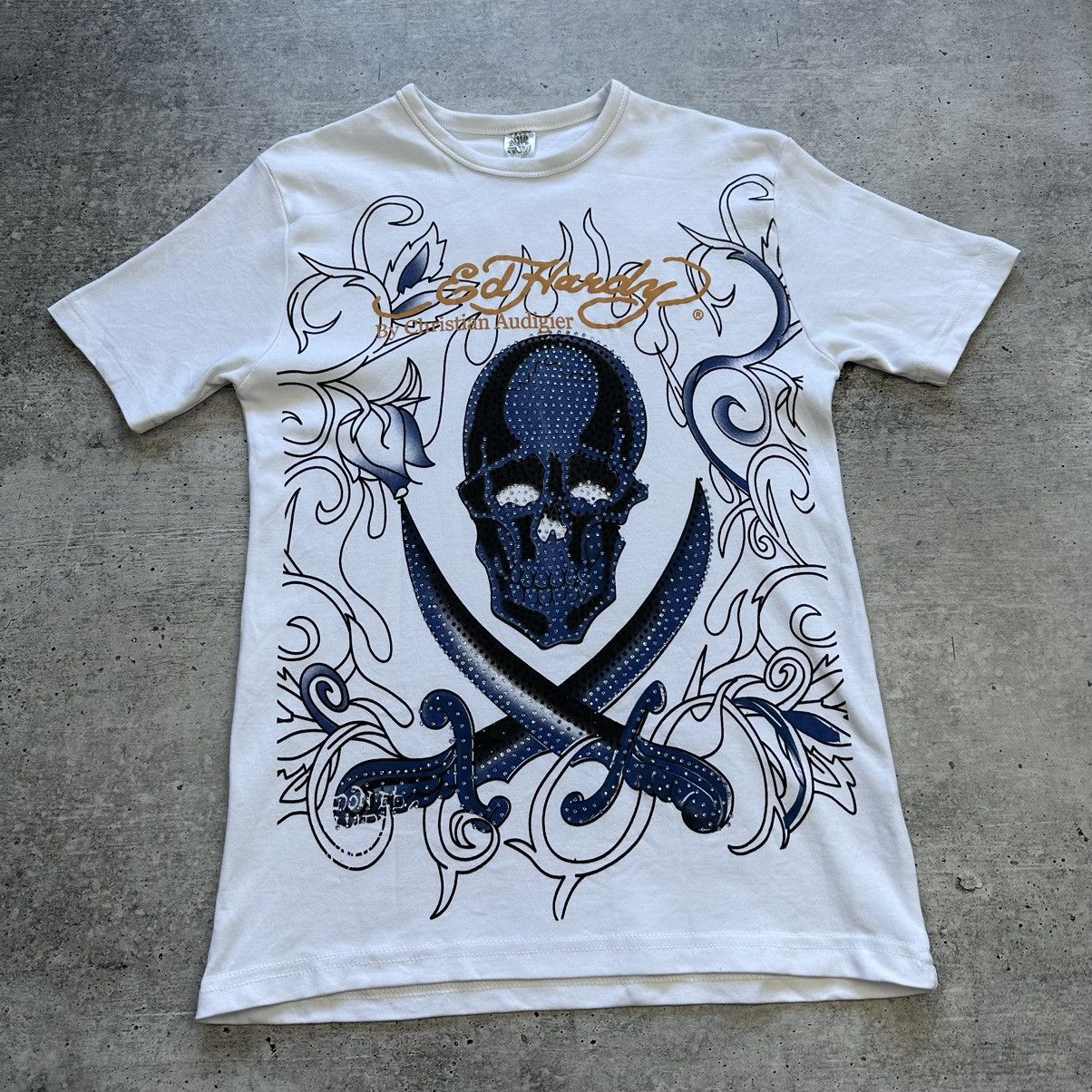 Other Ed Hardy Christian Audigier Y2K T-shirt White Women’s Size M Size M / US 6-8 / IT 42-44 - 1 Thumbnail