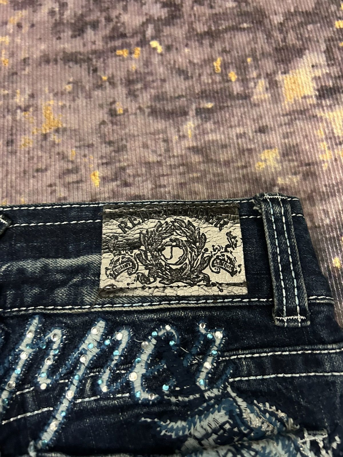 Tornado Mart Red Pepper Pegasus Embroidered Pocket Back Slim Jeans Size US 29 - 10 Thumbnail