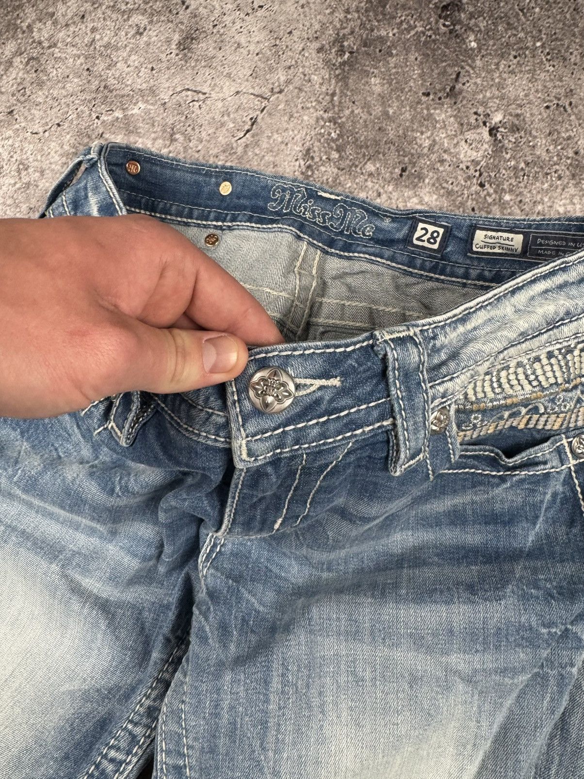 Miss Sixty Vintage Miss Sixty Jeans Flared Distressed 00s Low Rice Size 28" / US 6 / IT 42 - 8 Thumbnail