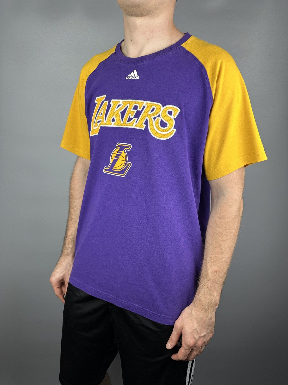 Adidas #24 Kobe Bryant Lakers Adidas NBA TShirt Tee Jersey Swingman Size US XL / EU 56 / 4 - 12 Thumbnail