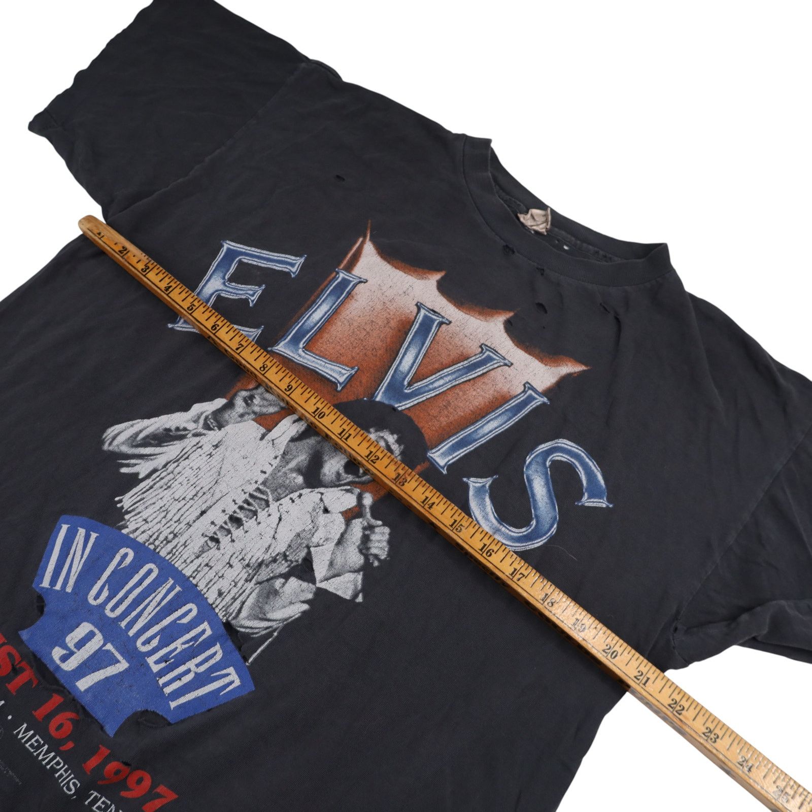 Band Tees × Vintage Distressed Vintage 1997 Elvis in Concert Band Tee Size US L / EU 52-54 / 3 - 9 Thumbnail