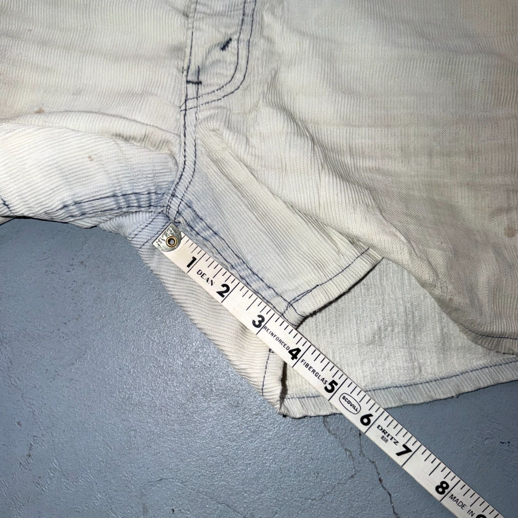 Levi's VINTAGE Levi's Corduroy White Tab Cutoff Shorts 29 Regular Blue 5-Pocket Design Vintage Beach Men Size US 29 - 3 Thumbnail