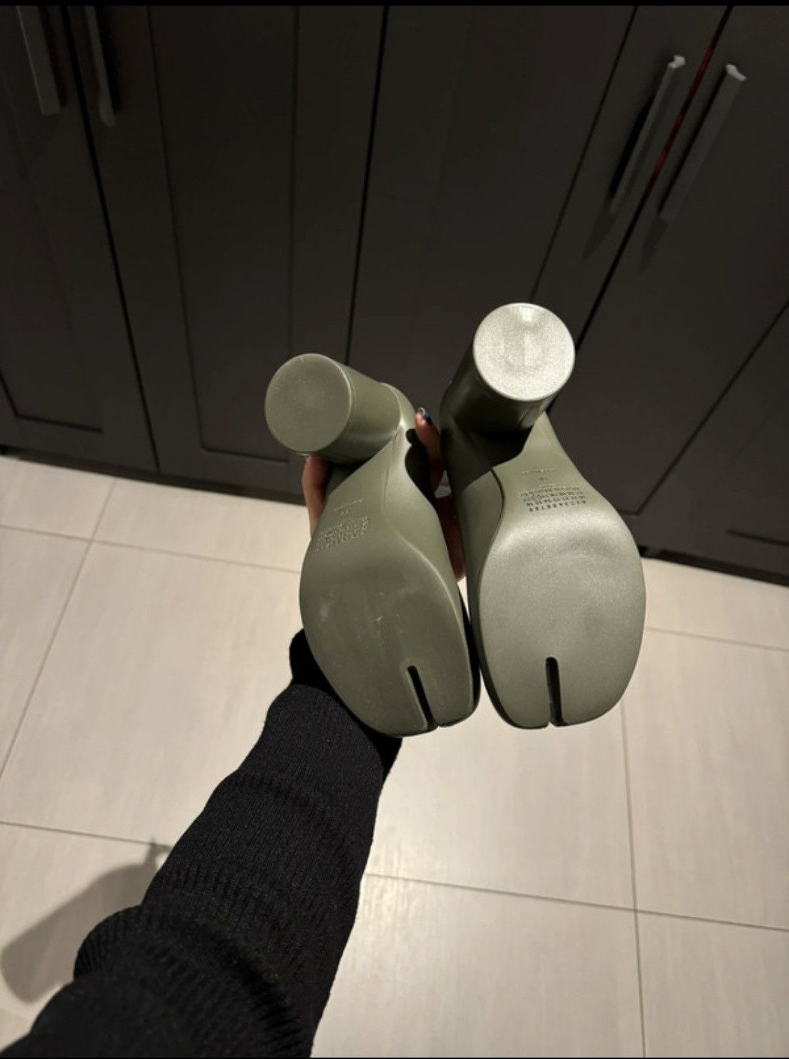 Maison Margiela Tabi Heels Mary Jane style, Olive Green Size US 9 / IT 39 - 3 Thumbnail