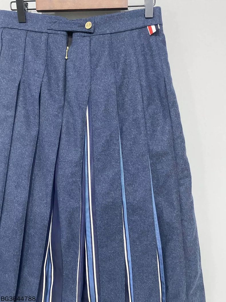 Thom Browne Thom Browne Blue pleated wool skirt Size 26" / US 2 / IT 38 - 3 Thumbnail