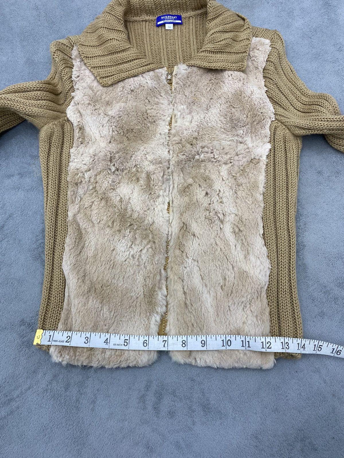 Burberry (N) BURBERRY CARDIGAN KNIT FUR Size M / US 6-8 / IT 42-44 - 15 Thumbnail