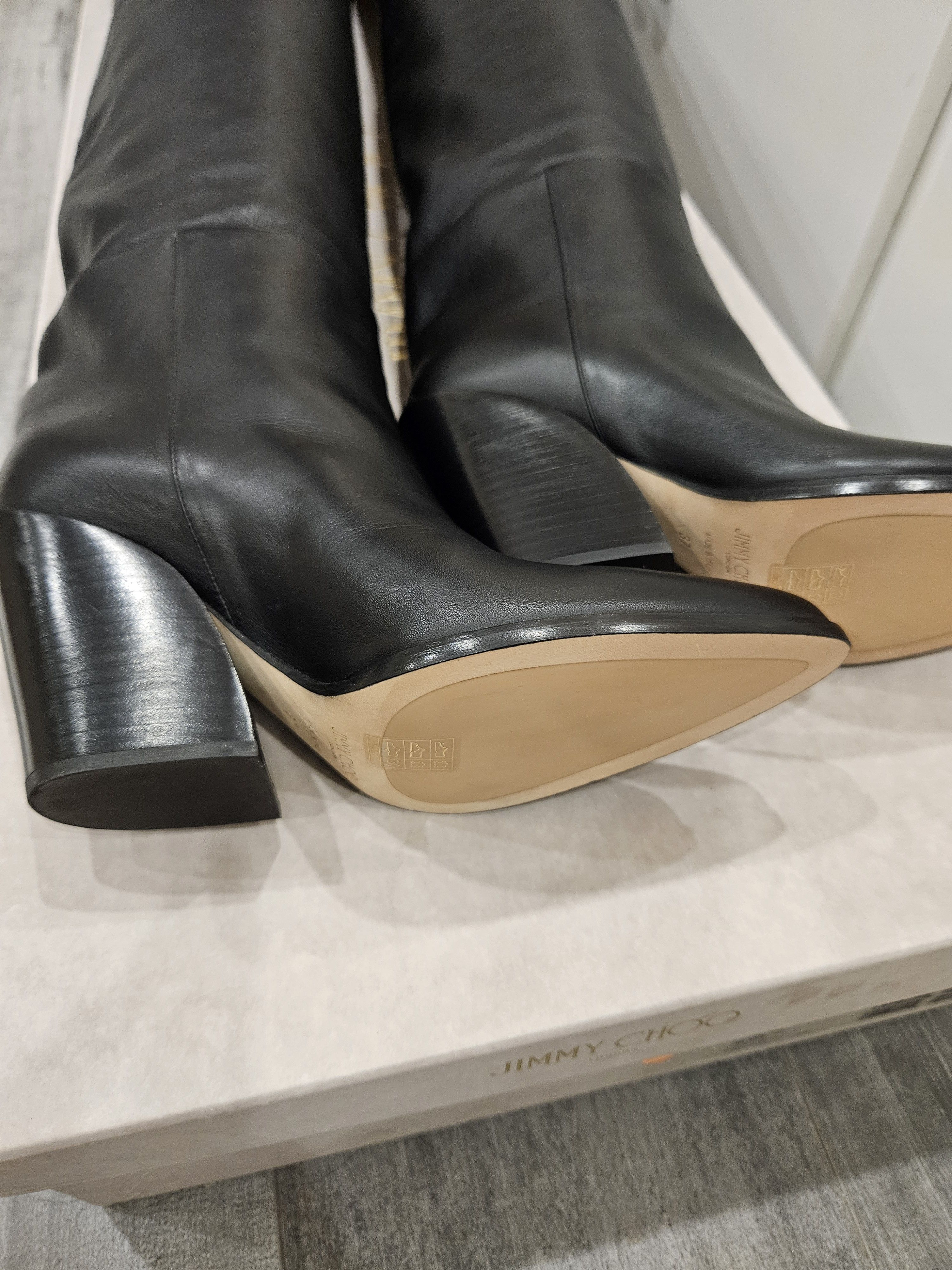Jimmy Choo Jimmy Choo 100% Leather Maceo 85mm over-the-knee boots Size US 7 / IT 37 - 12 Thumbnail