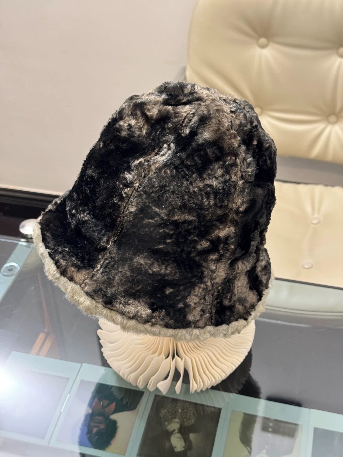 Other Misaharada Vintage Gradient Short-Fleece Bucket Hat Size ONE SIZE - 5 Thumbnail