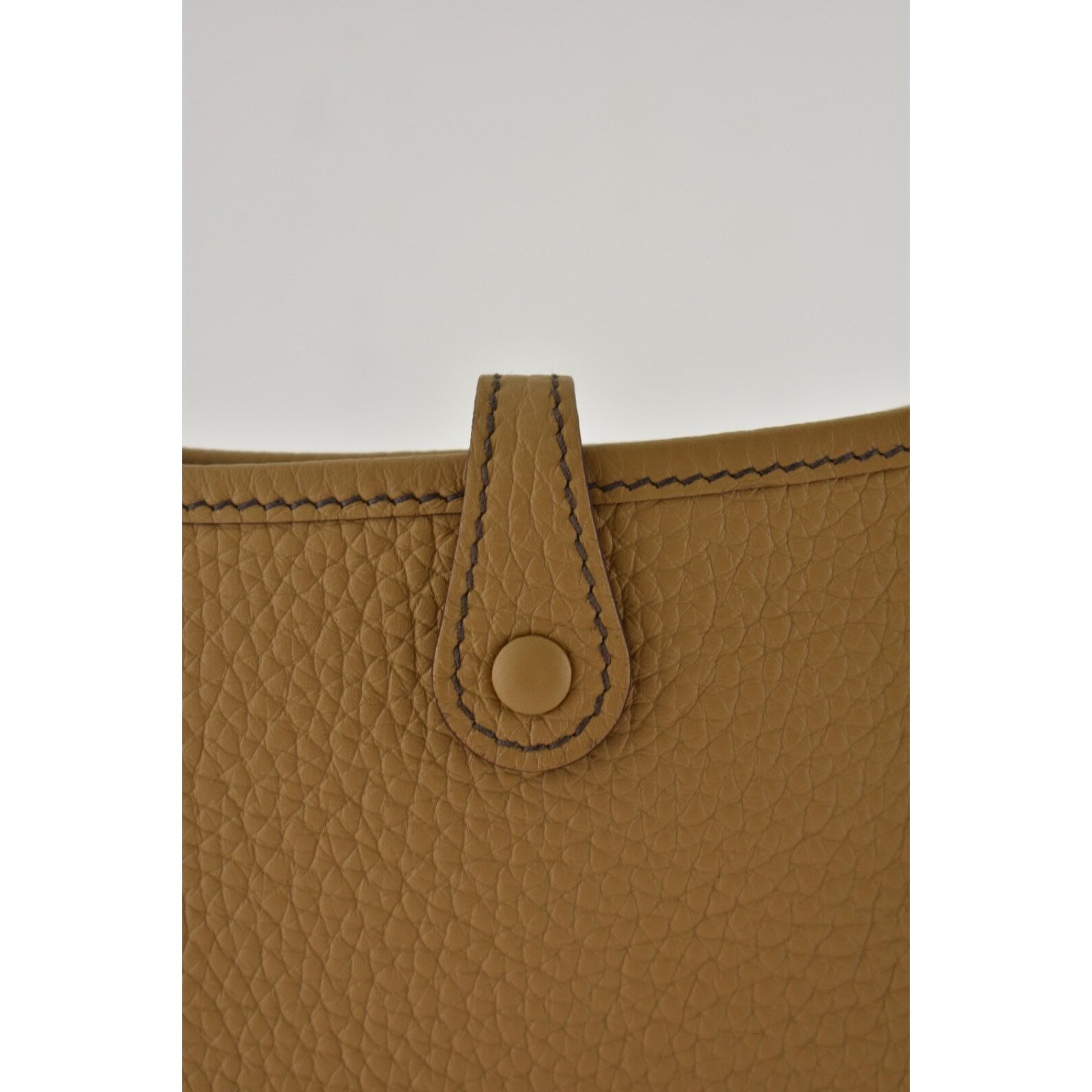 Hermes Hermes Mini Evelyne Camel Gold Leather Crossbody Bag Size ONE SIZE - 15 Thumbnail
